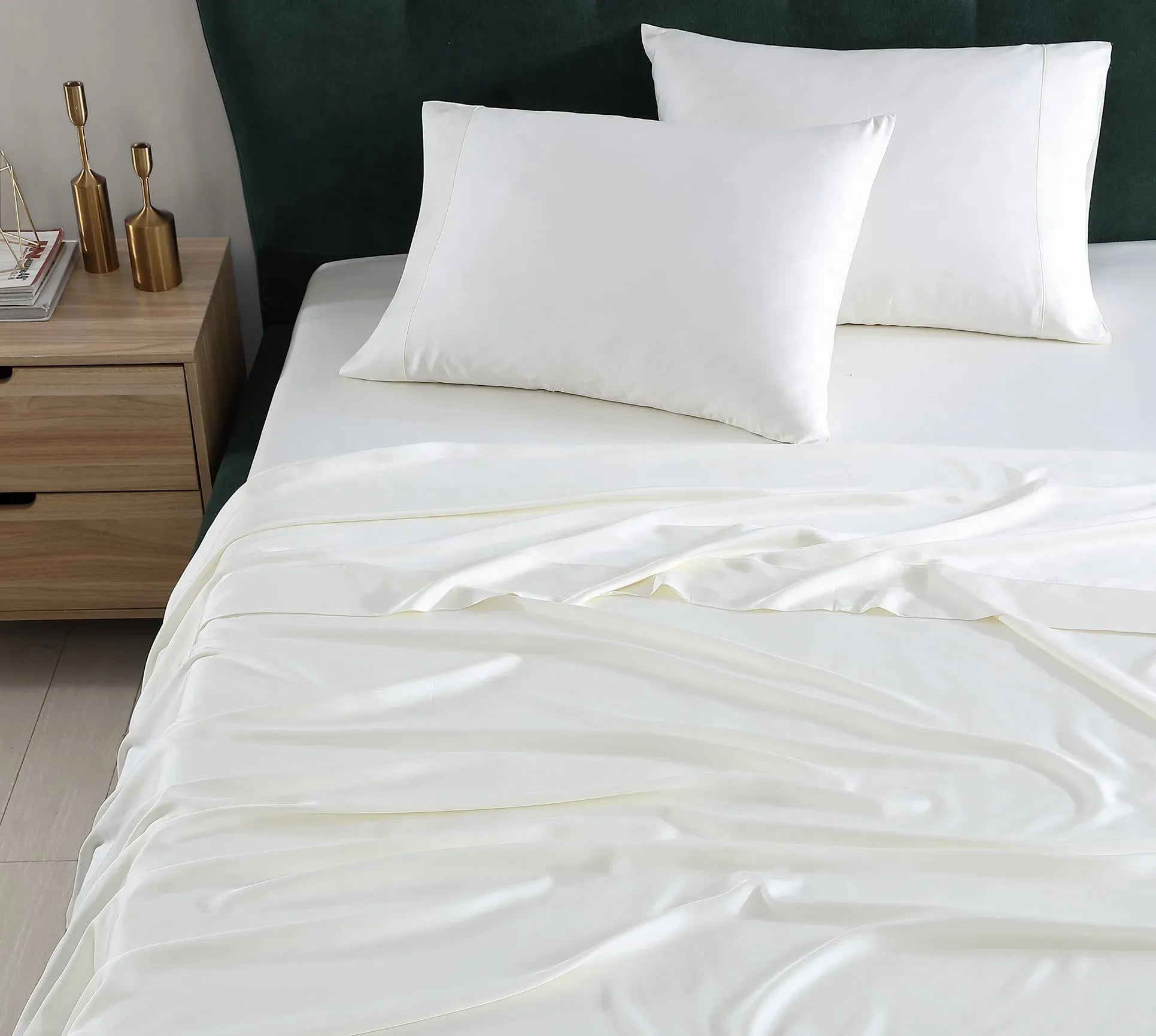 Natural Premium Bamboo Top Sheet - The Mayfair Hall