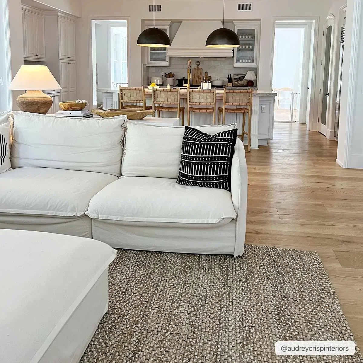 Caspar Hand Woven Natural Jute Rug - The Mayfair Hall