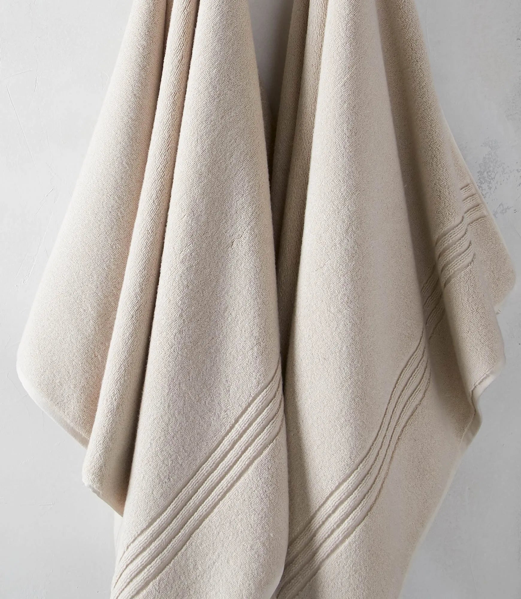 Chelsea Cotton Bath Towel With a Wide-ribbed Dobby