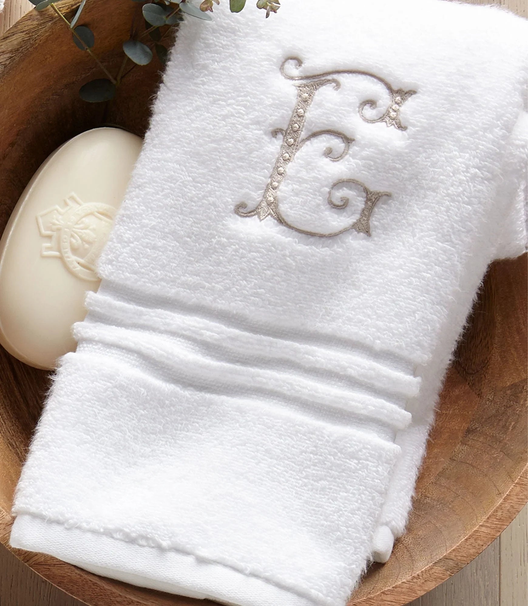 Chelsea Cotton Bath Towel With a Wide-ribbed Dobby