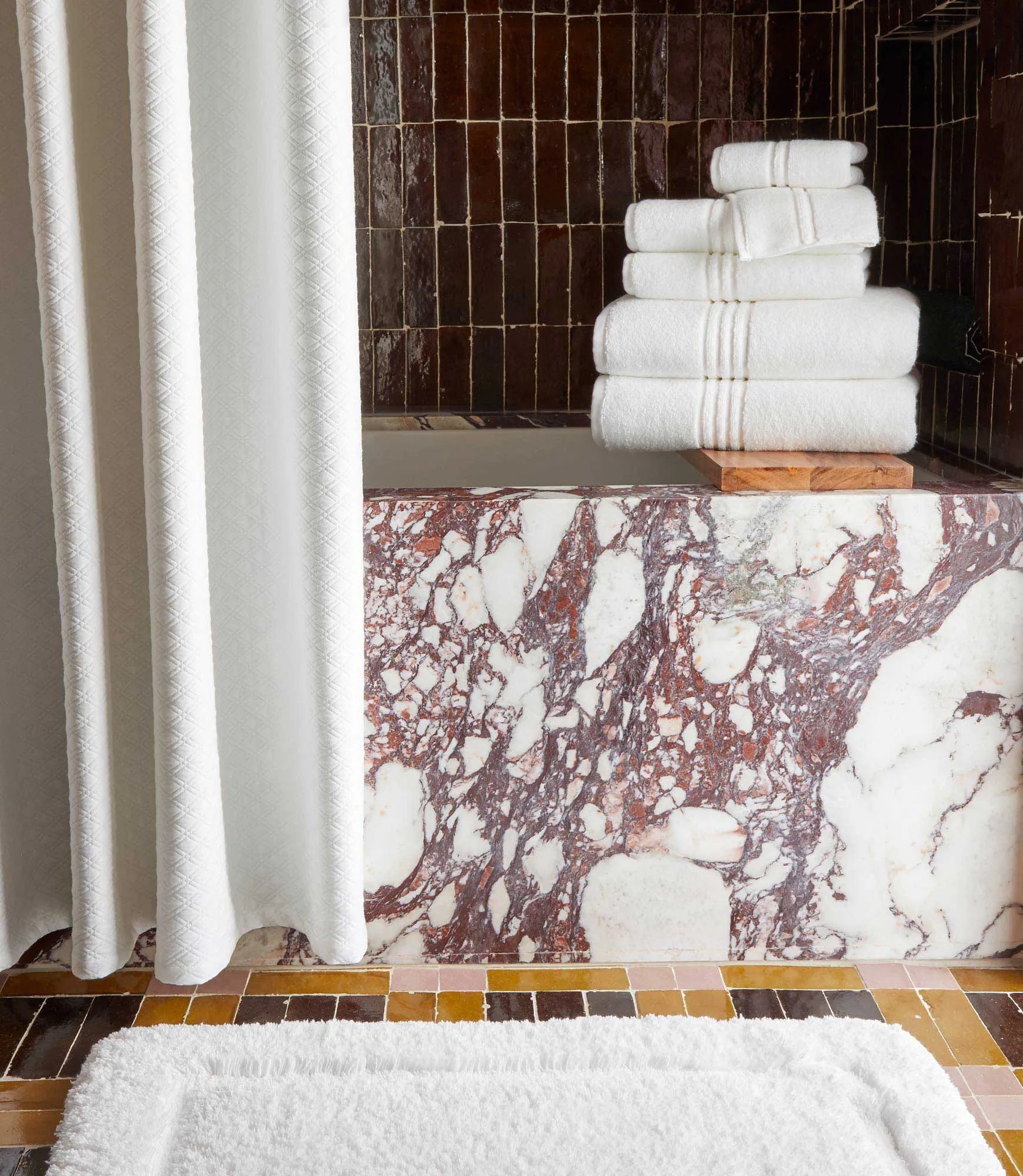 Chelsea Cotton Bath Towel With a Wide-ribbed Dobby