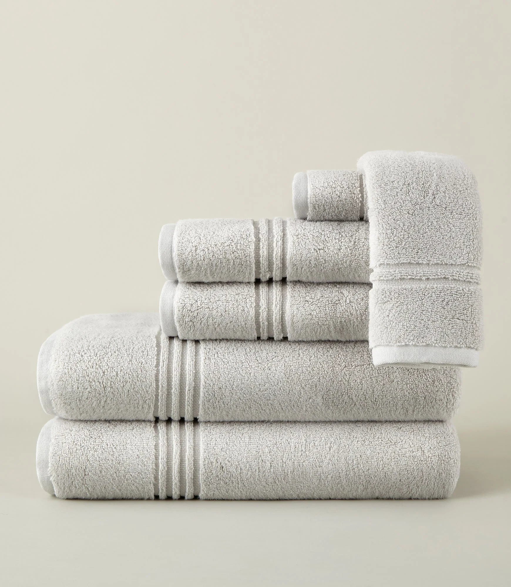 Chelsea Plush Bath Towel Bundle