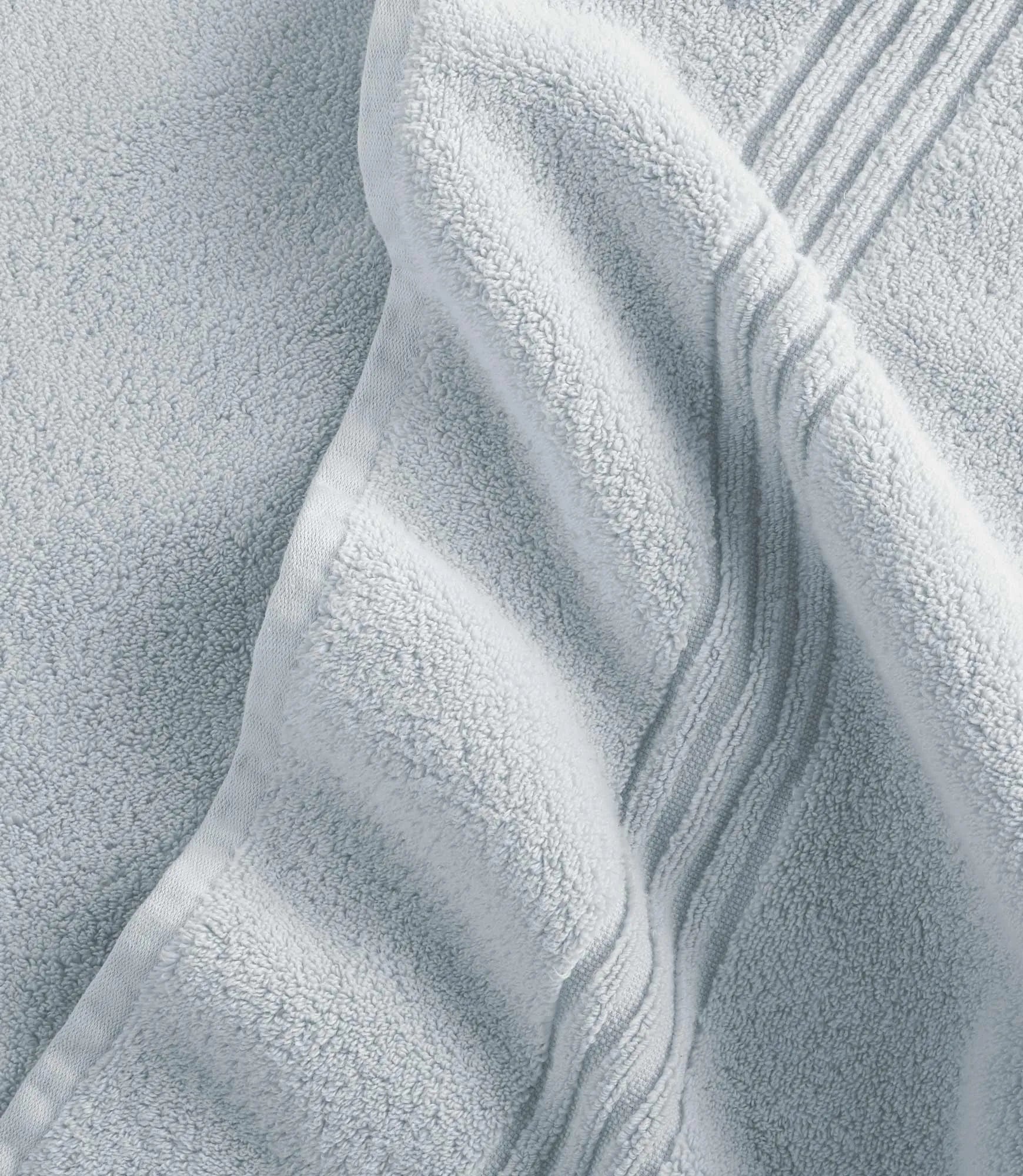 Chelsea Cotton Bath Towel With a Wide-ribbed Dobby