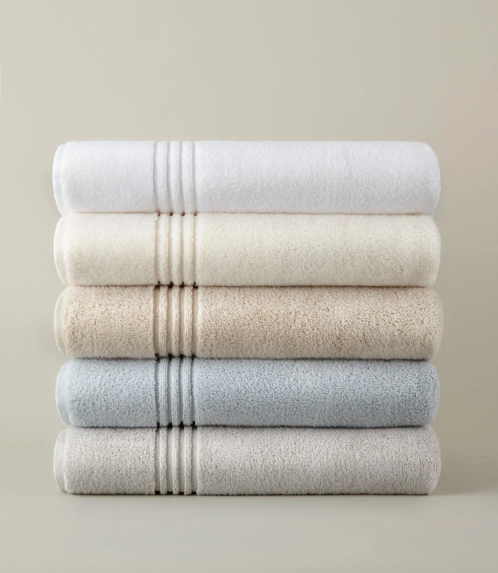 Chelsea Cotton Bath Towel With a Wide-ribbed Dobby
