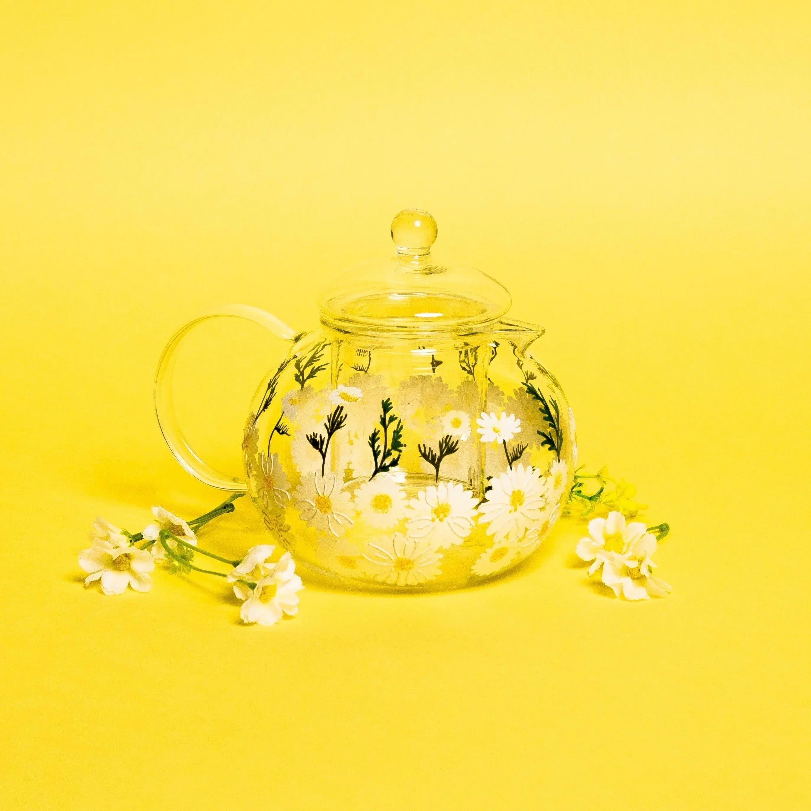 Painted Daisy Tea Pot - The Mayfair Hall