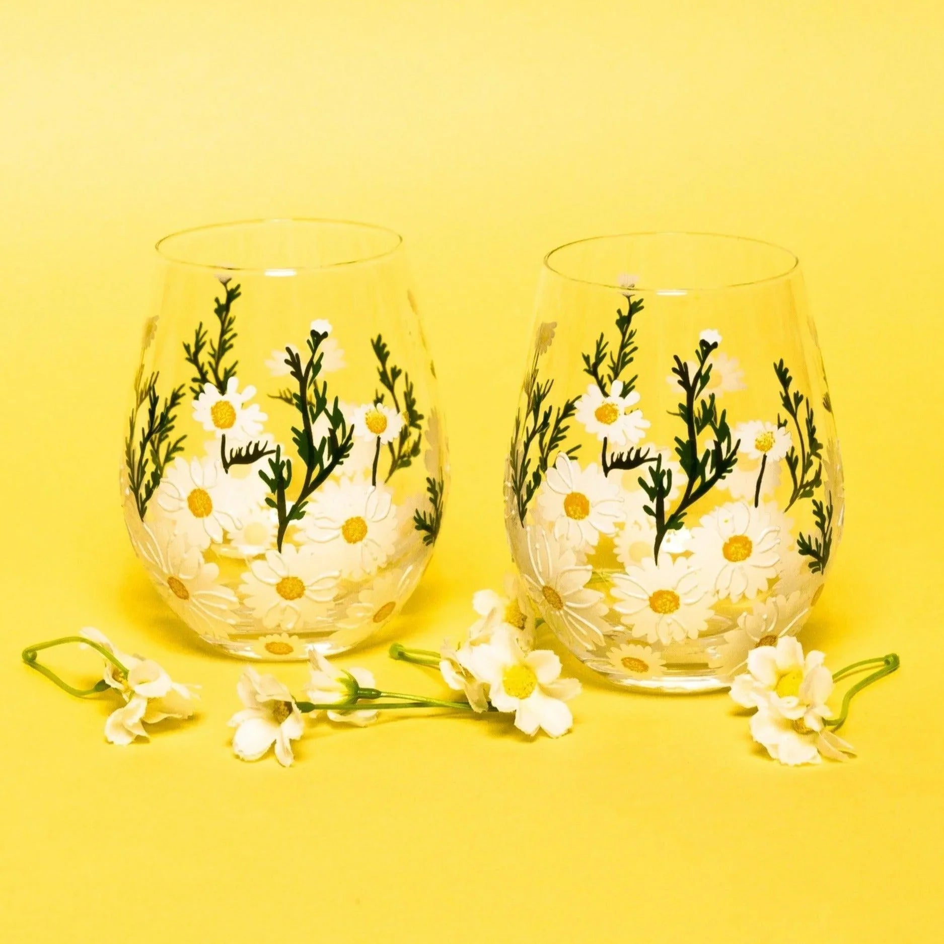 Daisy Painted Stemless Glasses - The Mayfair Hall