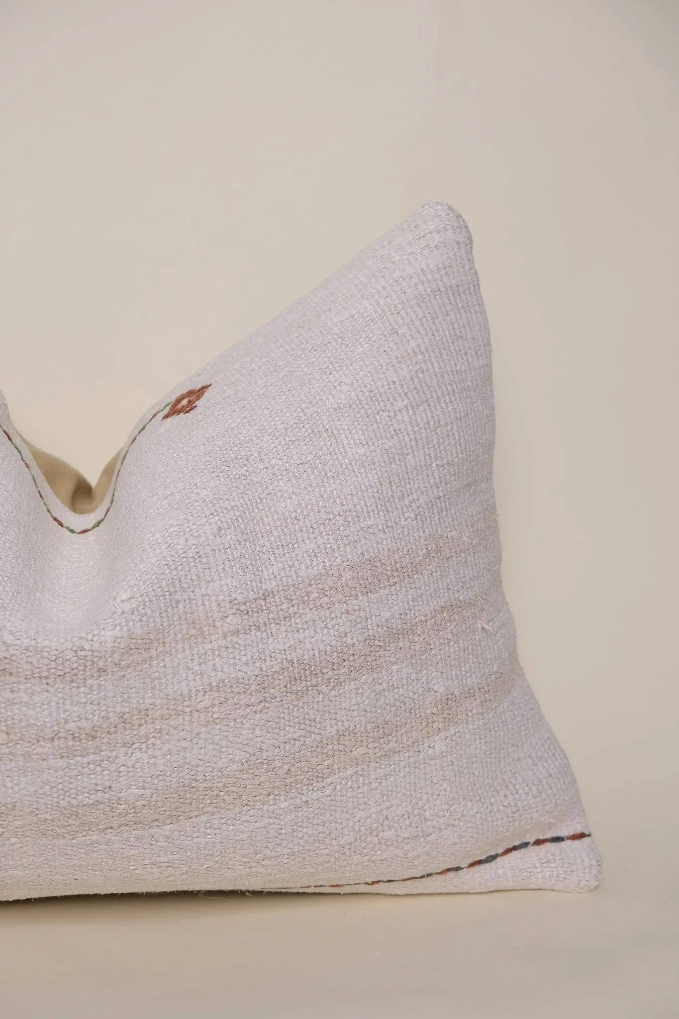 Sabin Kilim Lumbar No.2 - The Mayfair Hall