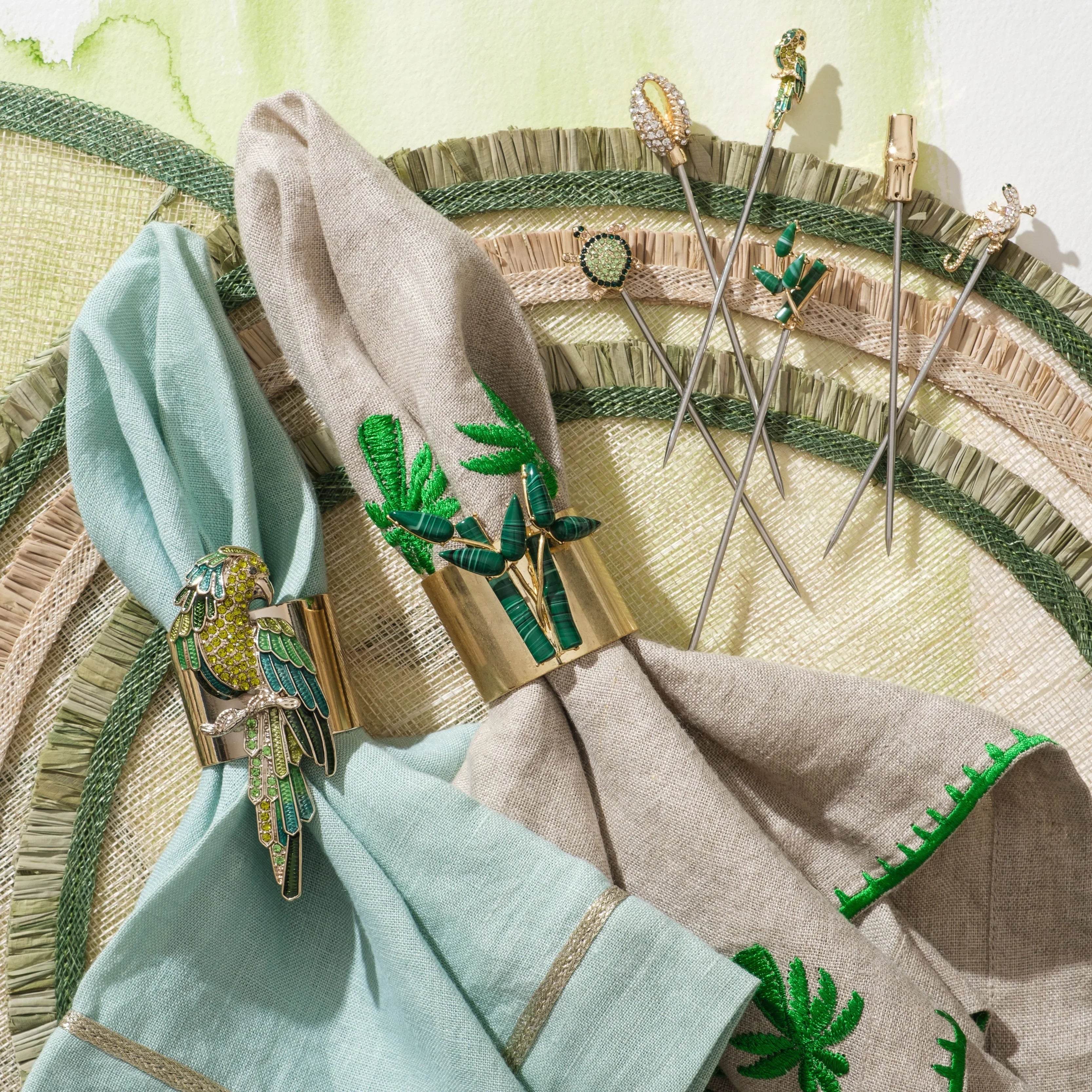 Ruffle edge straw placemats, green, set of four - The Mayfair Hall