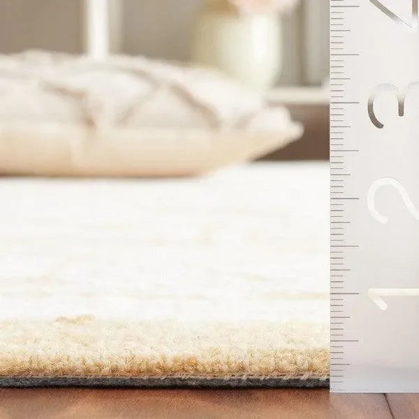 Ebony Wool Rug in Ivory and Gold - The Mayfair Hall