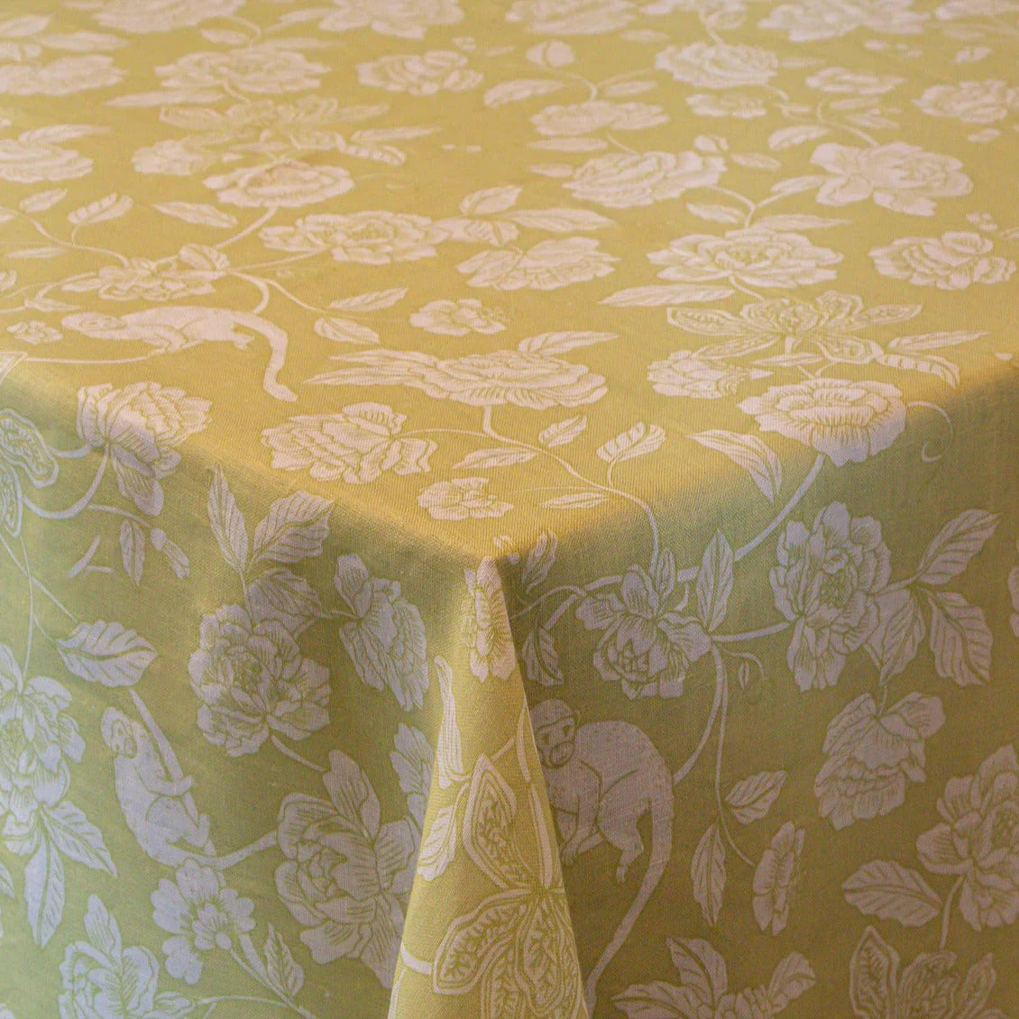 Eden Flora Parlour Linen Tablecloth in Green and White