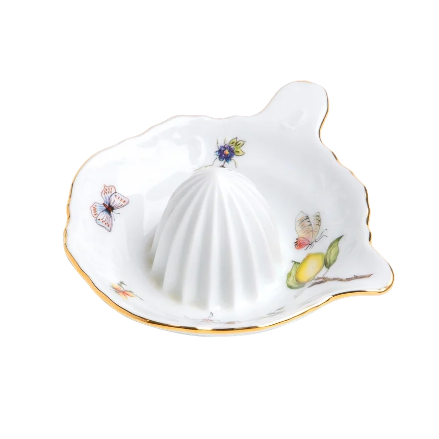 Limoeiro Porcelain Citrus Juicer with Gold Accents by Tania Bulhões