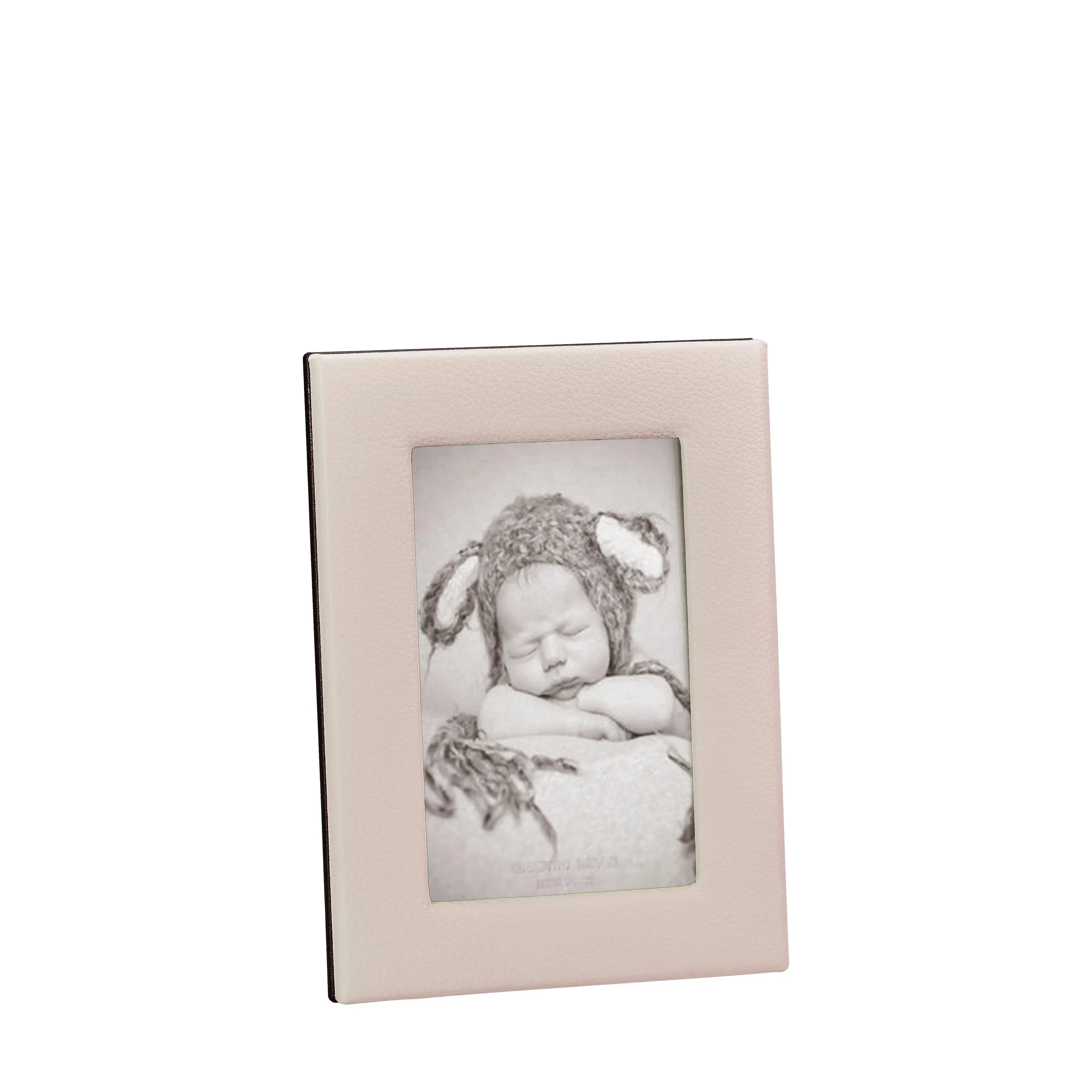Pebble Grain Leather Picture Frame in Light Pink - The Mayfair Hall
