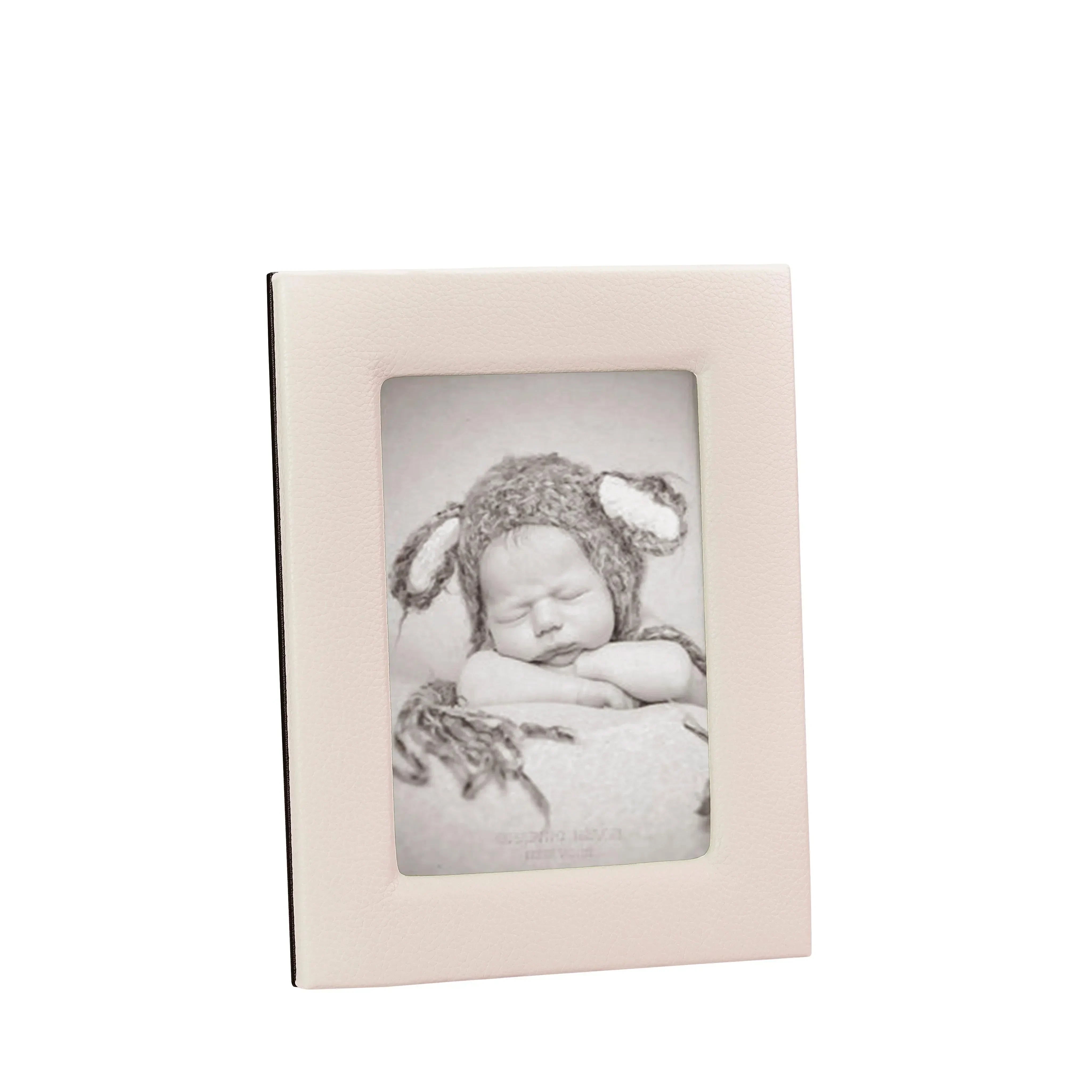 Pebble Grain Leather Picture Frame in Light Pink - The Mayfair Hall