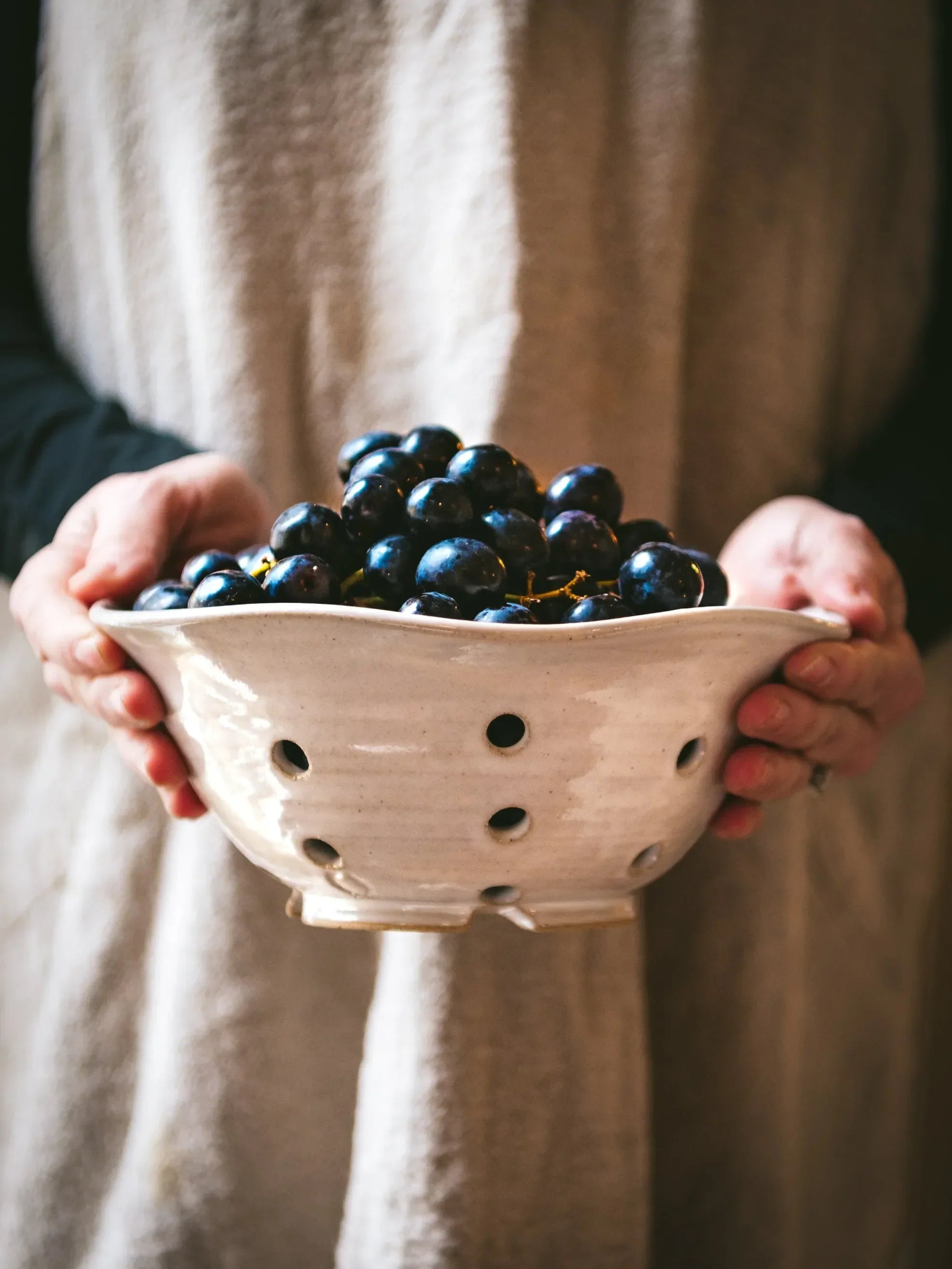 Farmhouse Pottery Windrow Berry Bowl - The Mayfair Hall