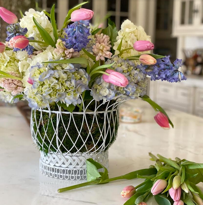 Round Flared White French Wire Basket (2 Sizes)