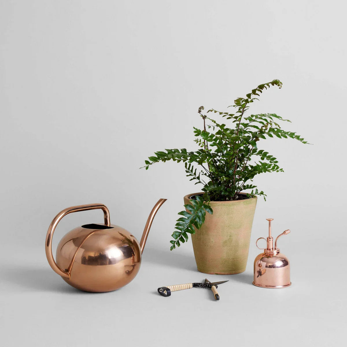 Greenwash Terracotta Studio Planter - The Mayfair Hall
