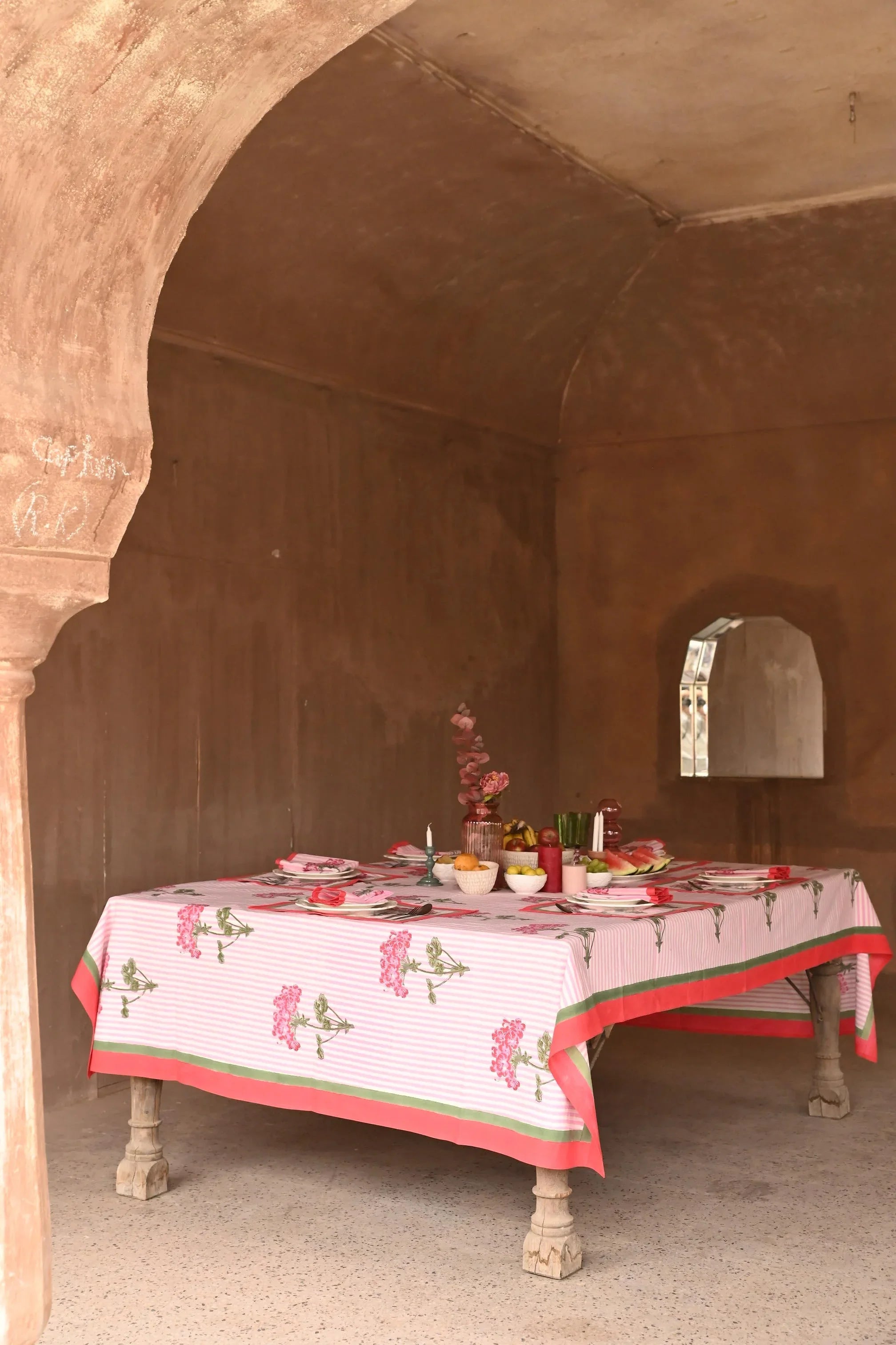 Pink Hydrangea Blockprint Tablecloth - The Mayfair Hall
