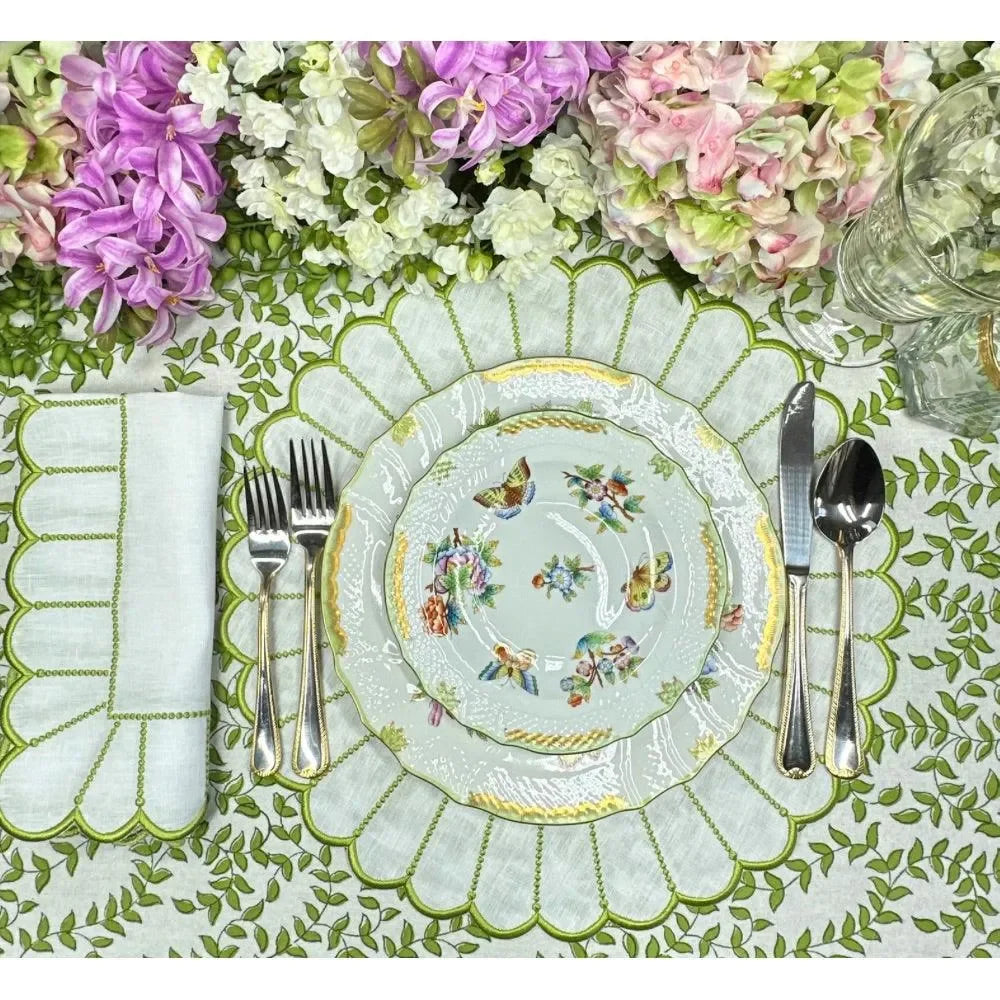 Studio Collection Pippa Linen Placemat in White and Green (Set of 4) - The Mayfair Hall