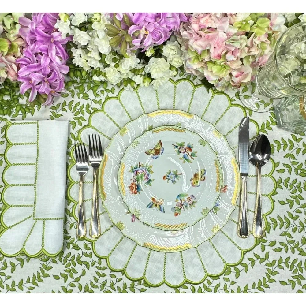 Studio Collection Pippa Linen Placemat in White and Green (Set of 4) - The Mayfair Hall
