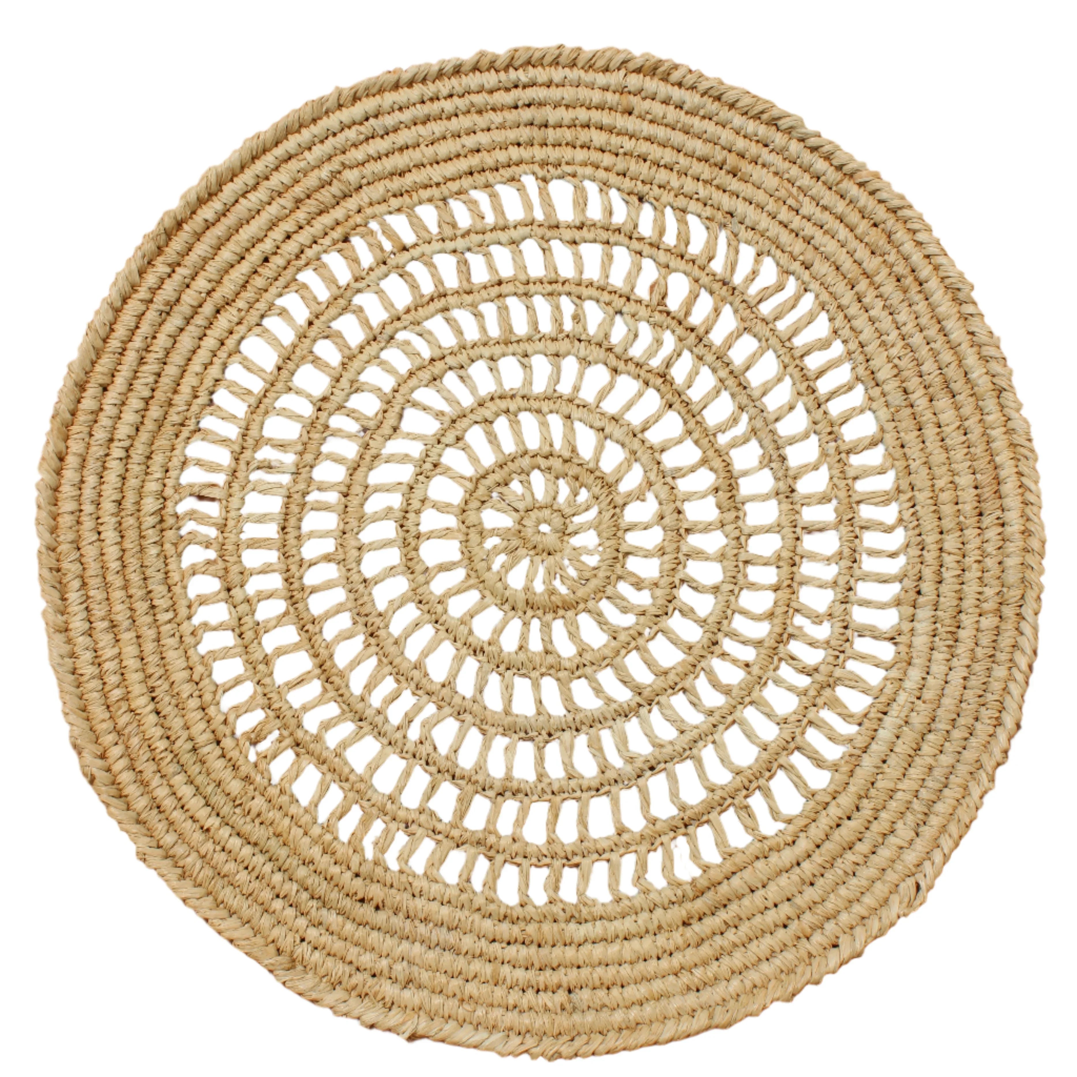 Tous Les Jours Raffia Placemat, Woven crochet tabletop - The Mayfair Hall
