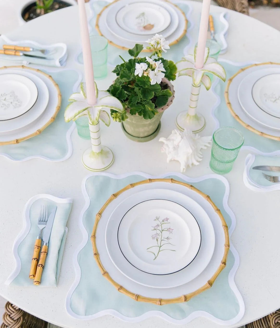 Linen Scalloped Square | Sage Green