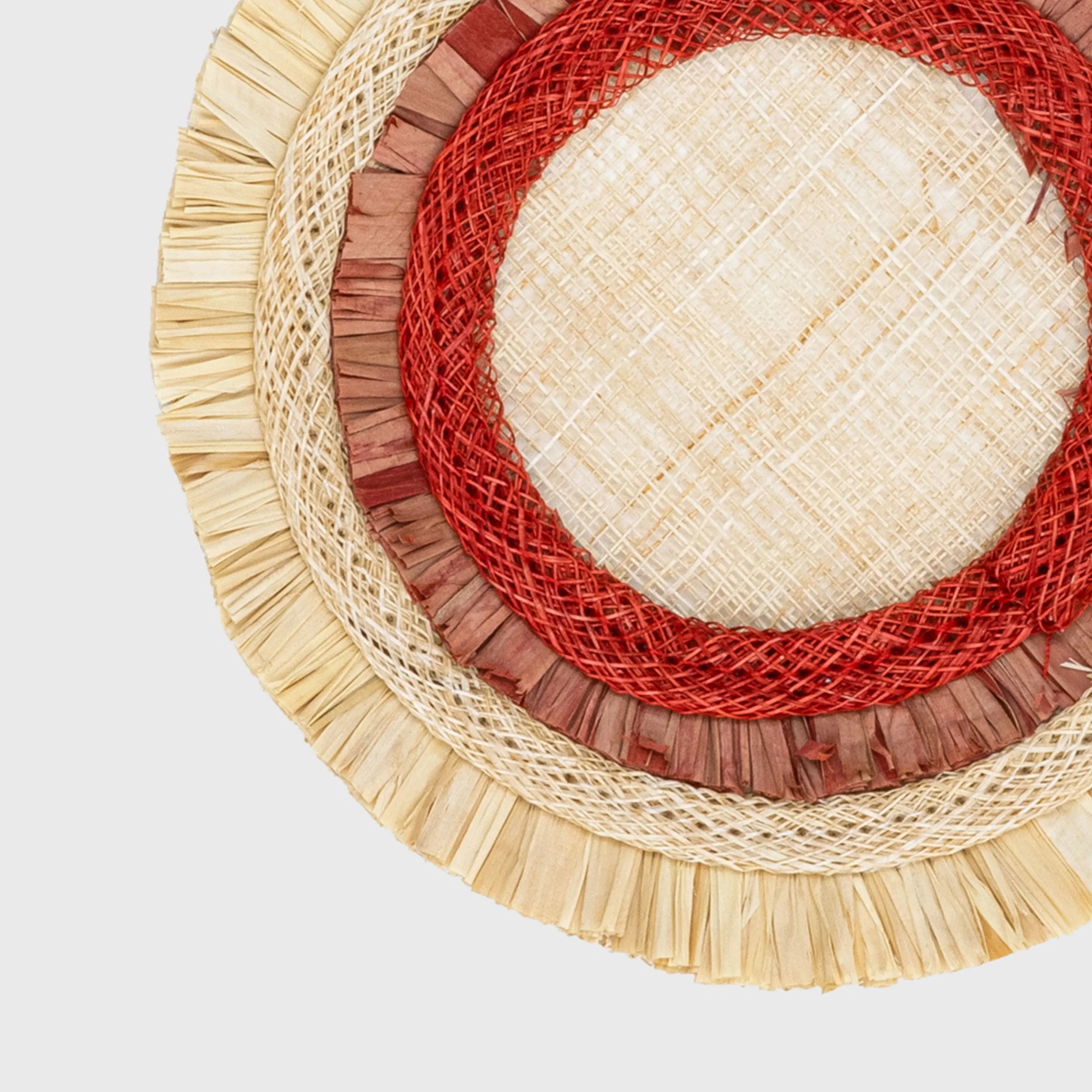 Ruffle edge straw coasters, red - The Mayfair Hall
