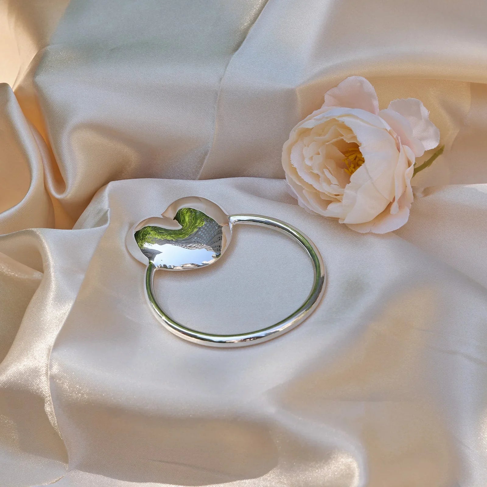 Krysaliis Sterling Silver Baby Teether Rattle - Heart - The Mayfair Hall
