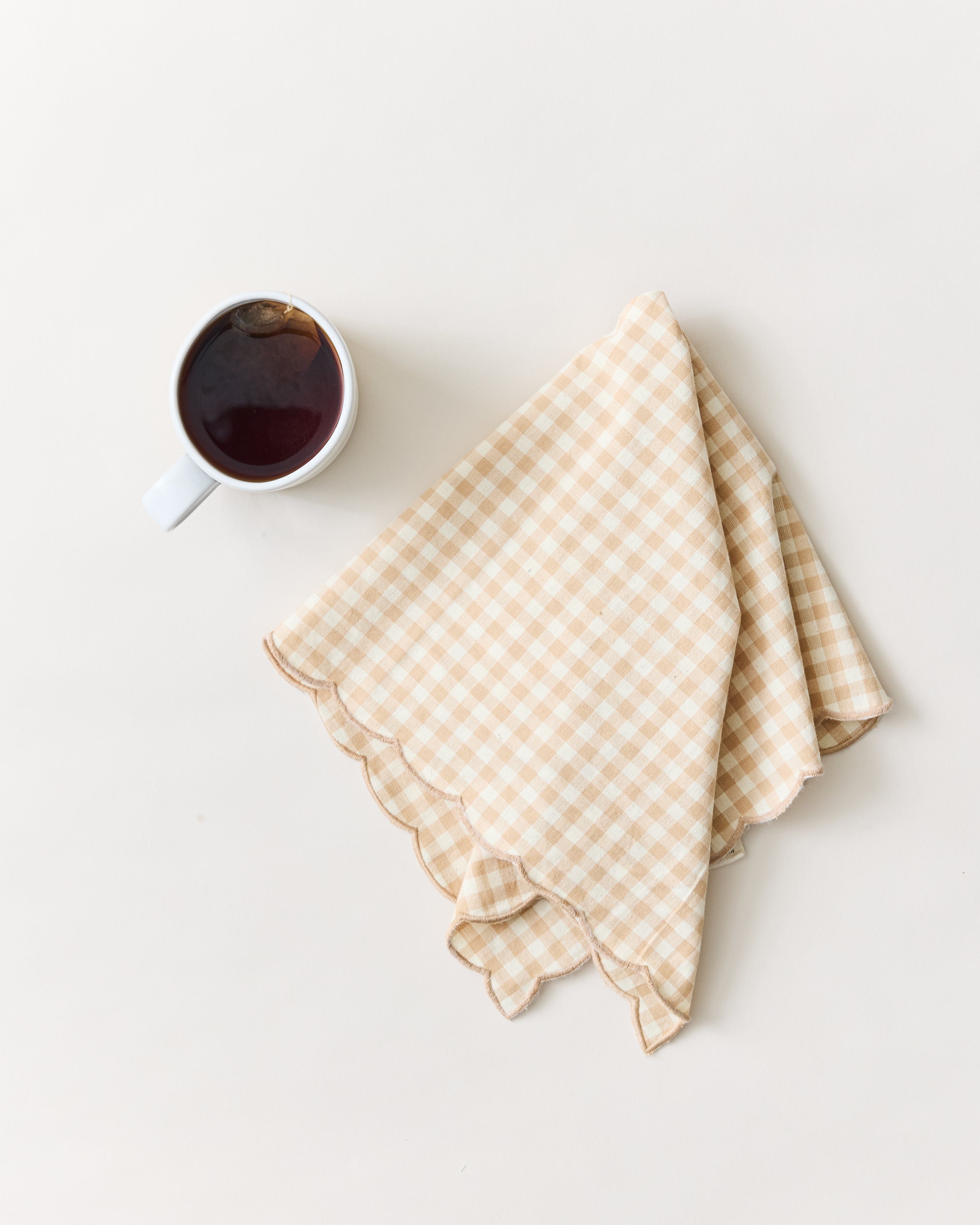 Petite Gingham Scalloped Napkins