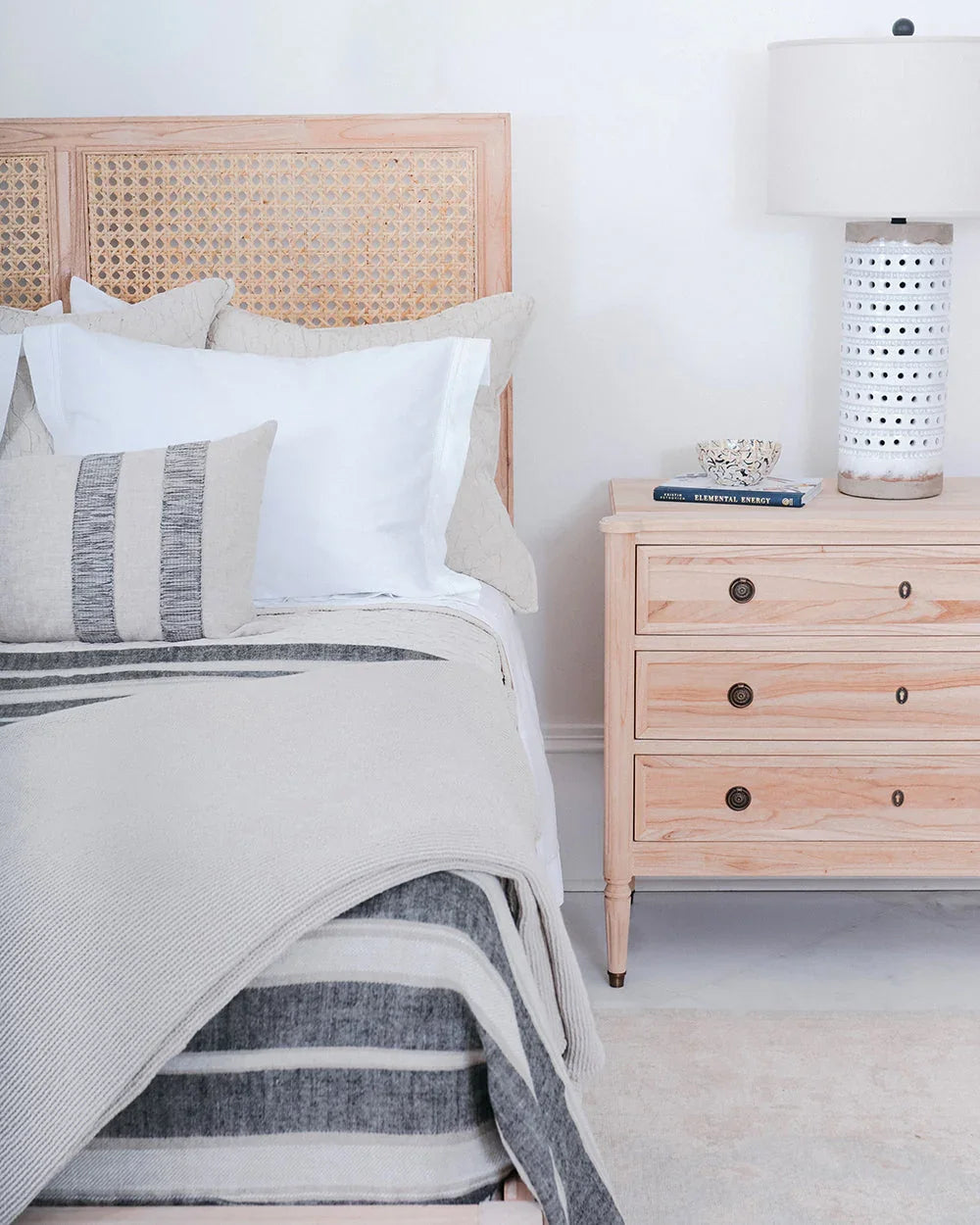 Louie Dresser - The Mayfair Hall