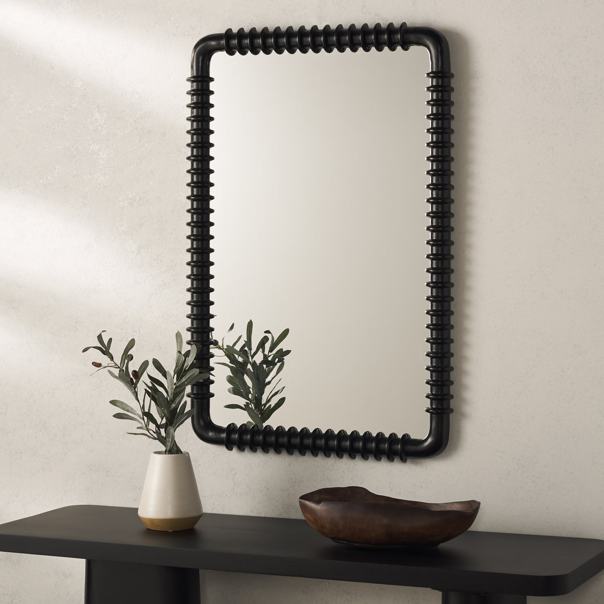 Aria Pine Wood Mirror in Black — 24″