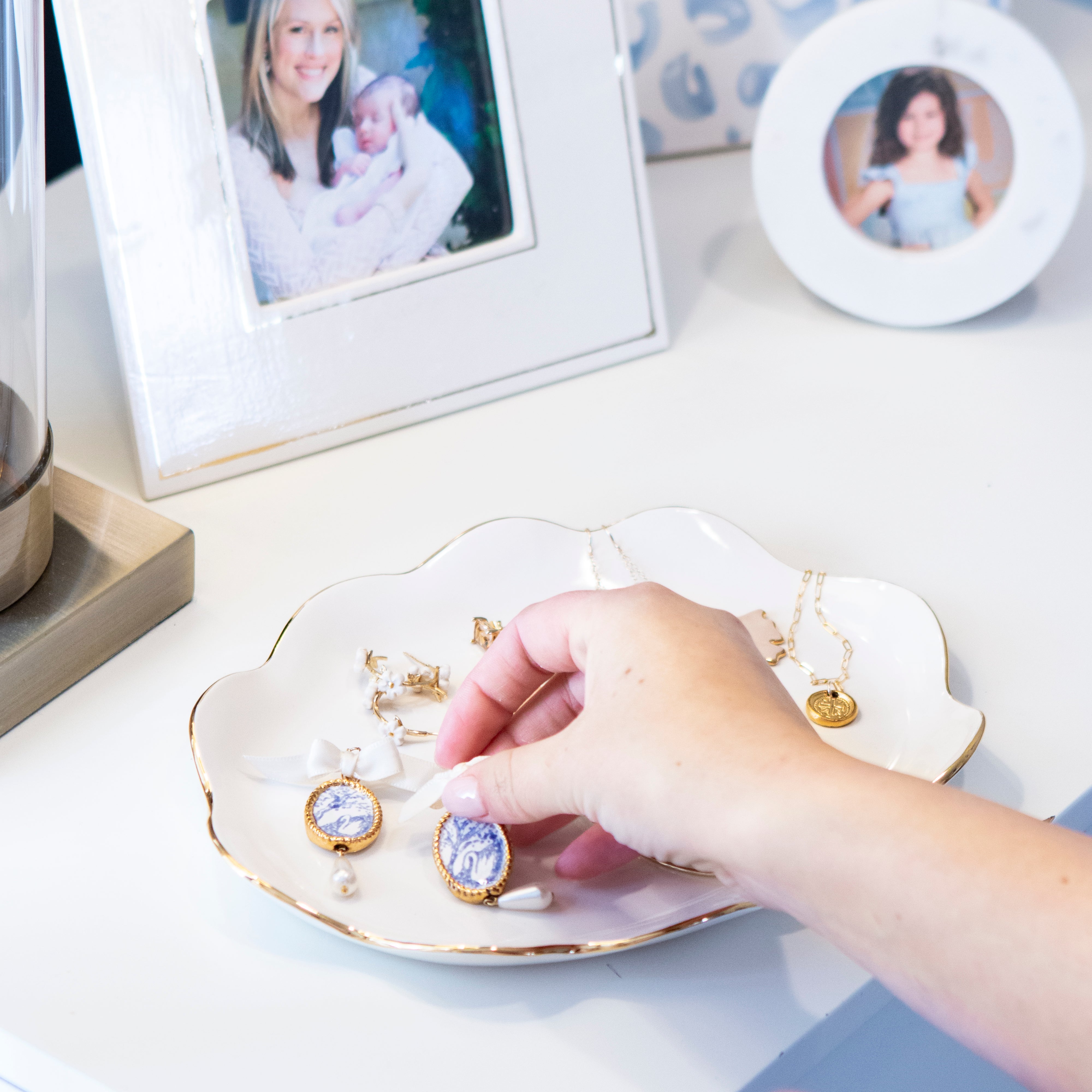 Essentiel Scallop Tray