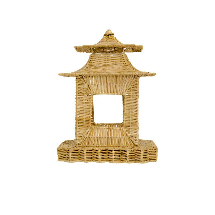 Natural Scalloped Pagoda - The Mayfair Hall