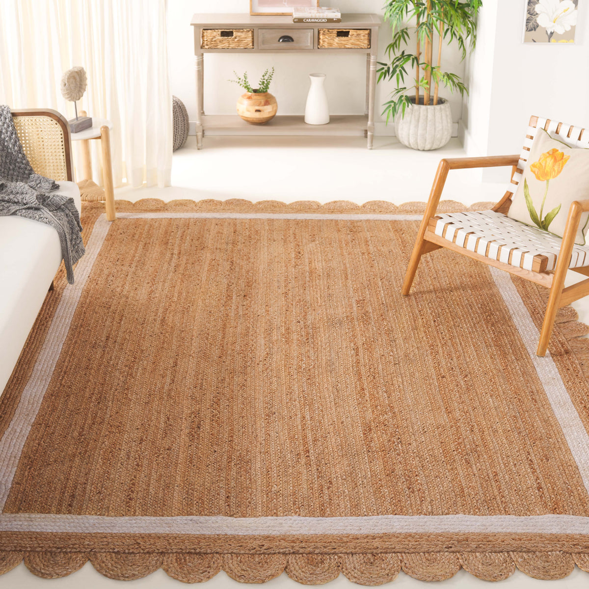Natural Farmhouse Flat Weave Area Rug in Natural and Ivory