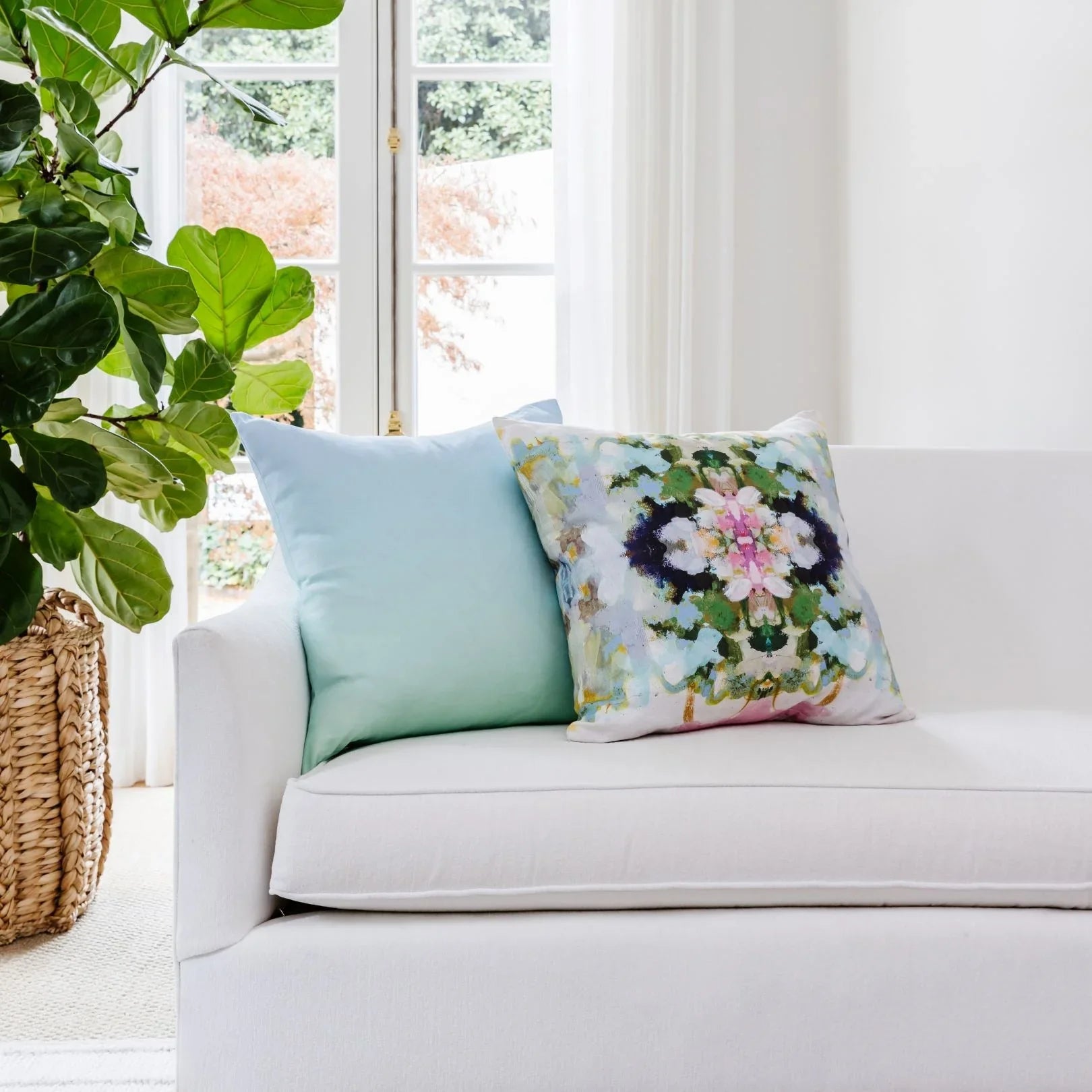 Nantucket Bloom 22x22 Pillow - The Mayfair Hall