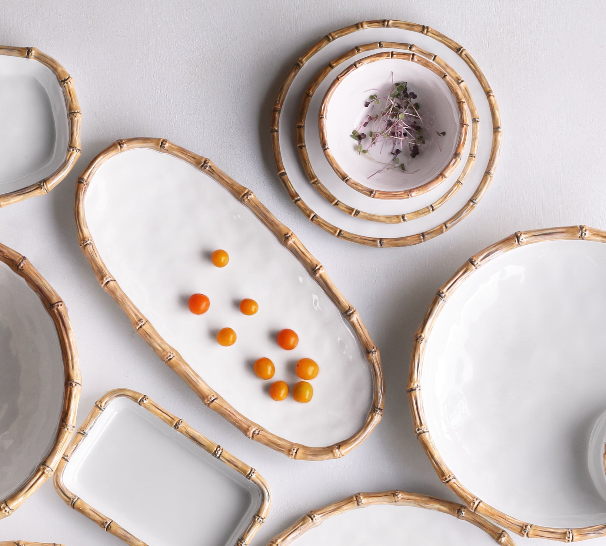 VIDA Bamboo Medium Oval Platter (White and Natural)