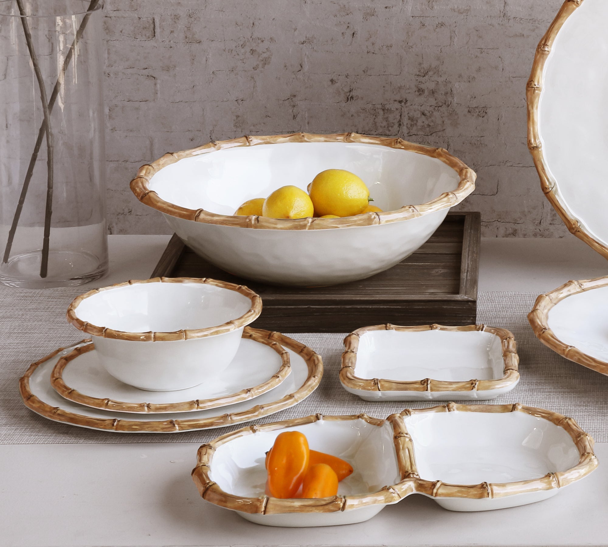 VIDA Bamboo 9" Salad Plate Set of 4 (White and Natural)