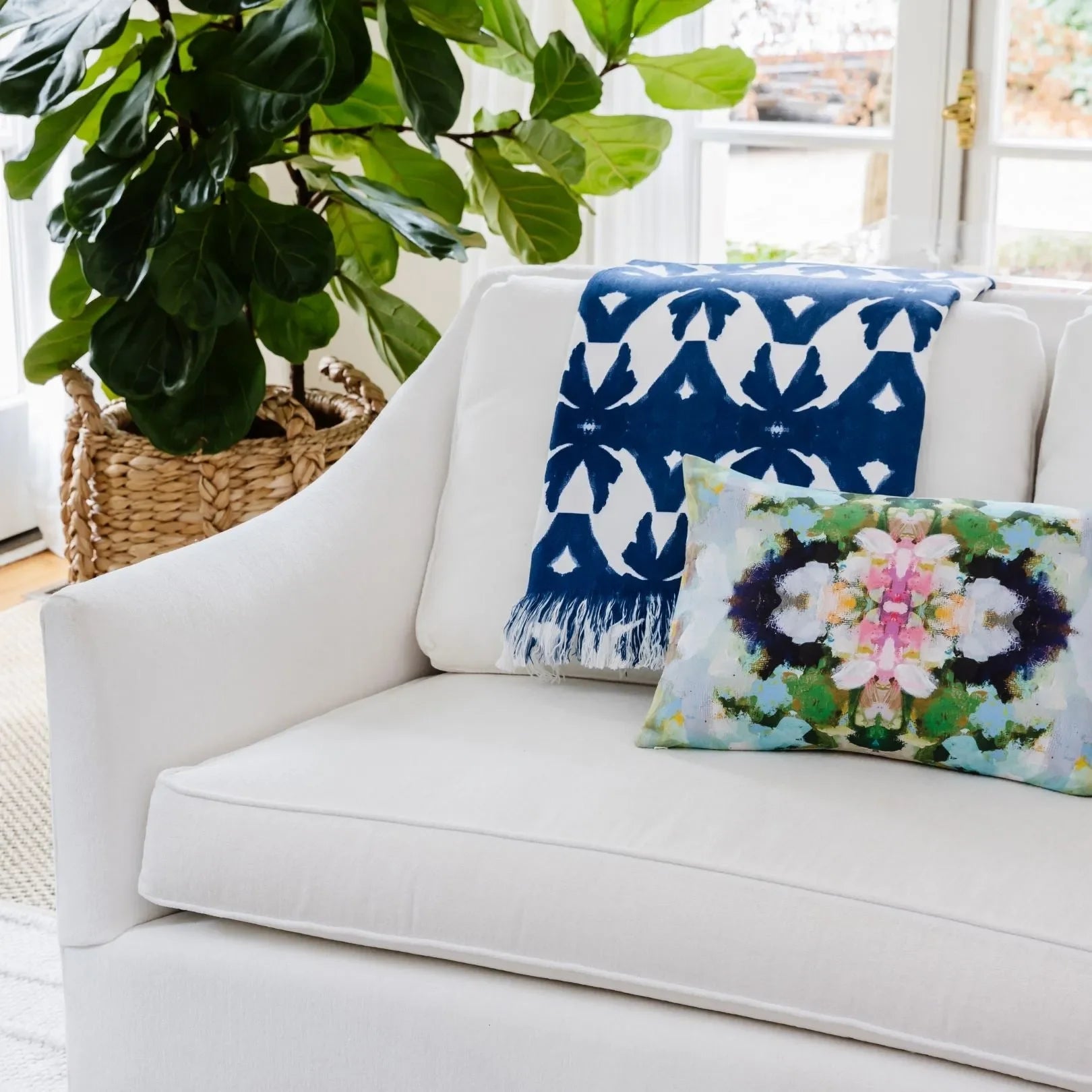 Palm Navy Throw Blanket - The Mayfair Hall
