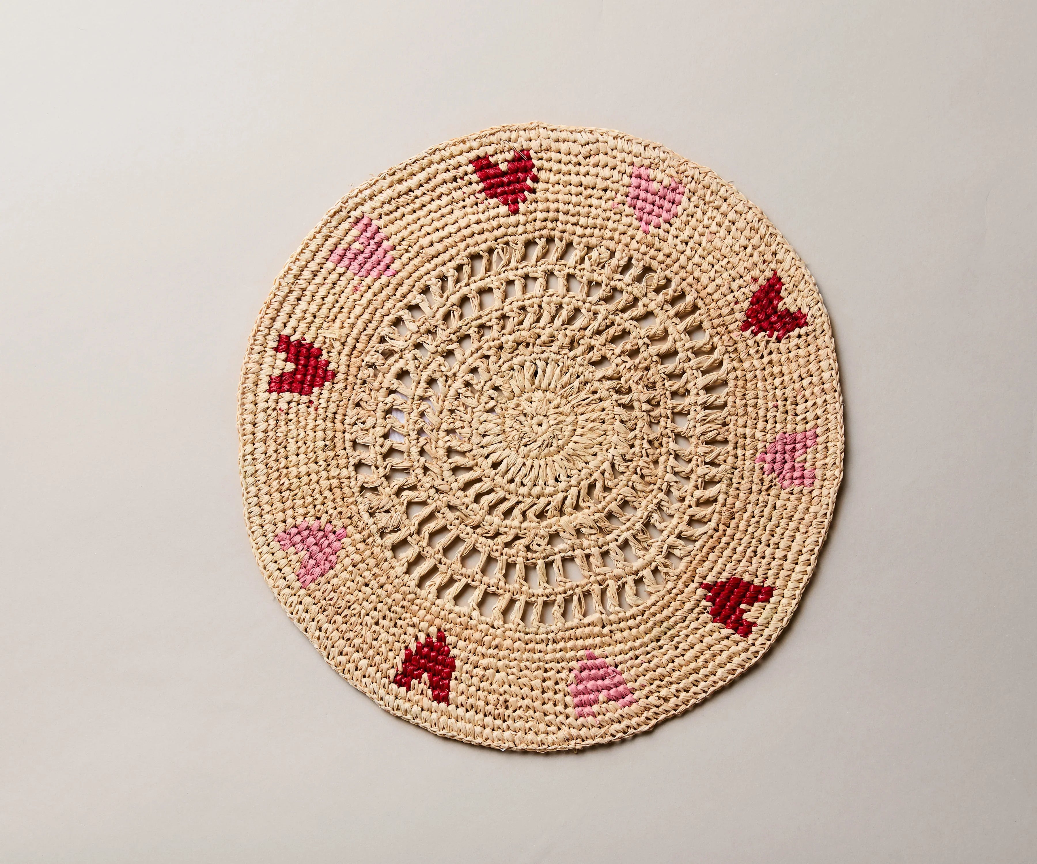 Handwoven Heart Raffia Placemat – Artisan Table Décor with Red & Pink Hearts - The Mayfair Hall