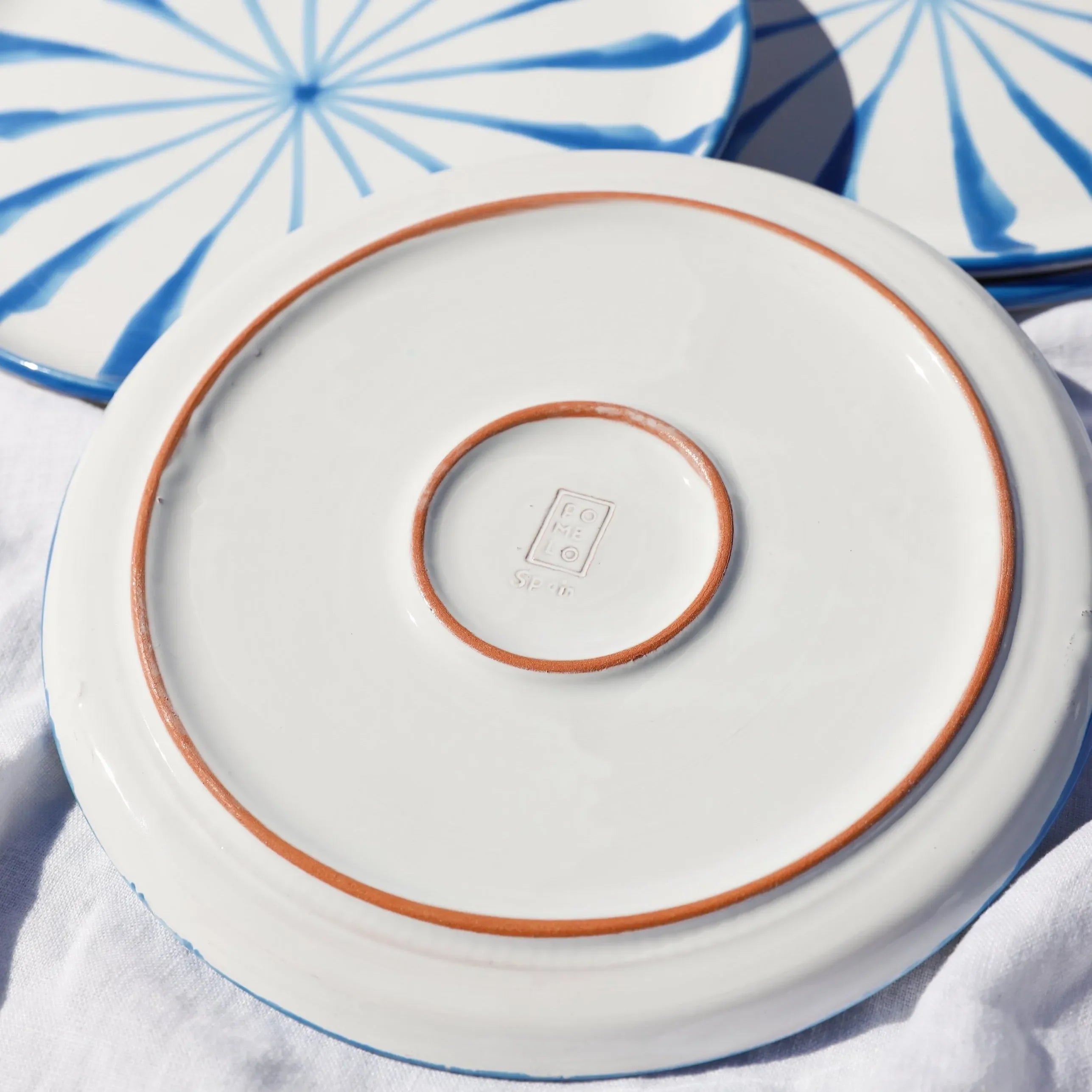 Dinner plate with candy cane stripes - The Mayfair Hall