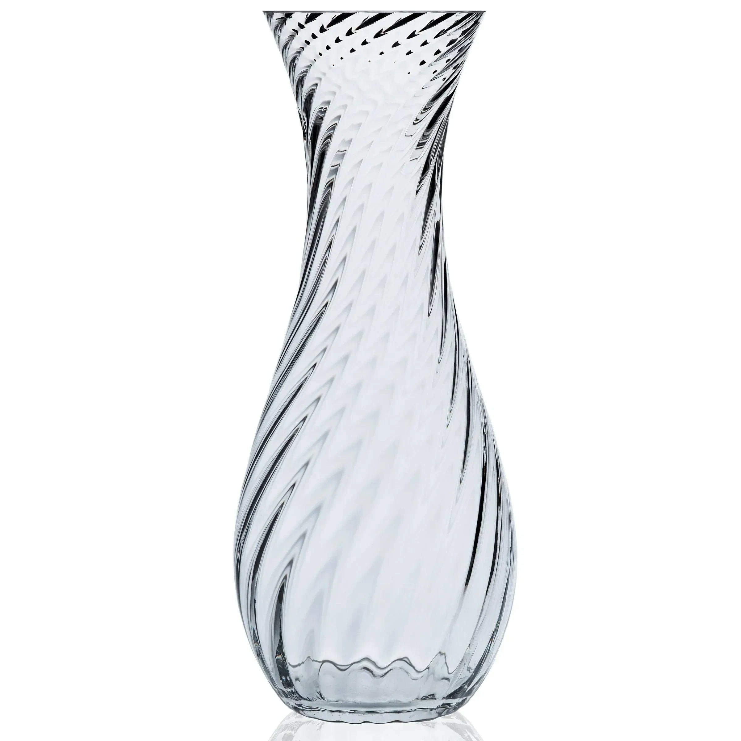 Quinn Carafe with Swirled Pattern 40 Oz. - The Mayfair Hall