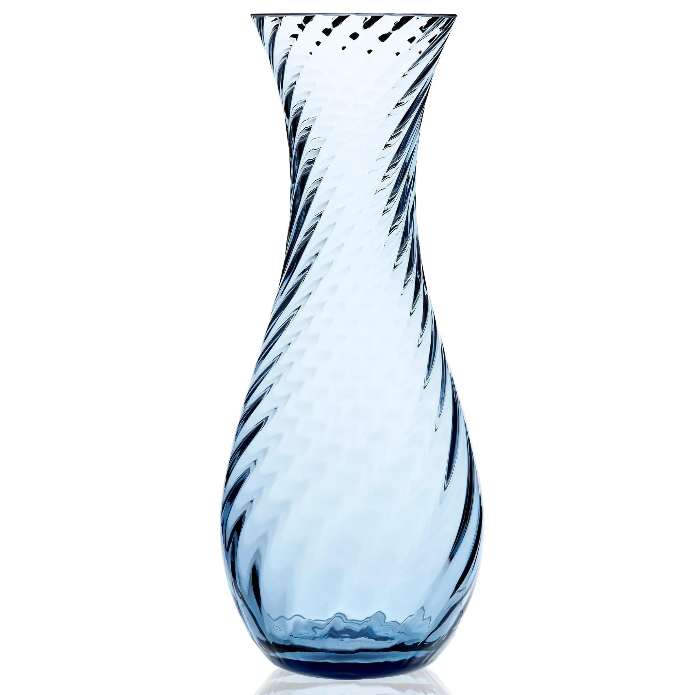 Quinn Carafe with Swirled Pattern 40 Oz. - The Mayfair Hall