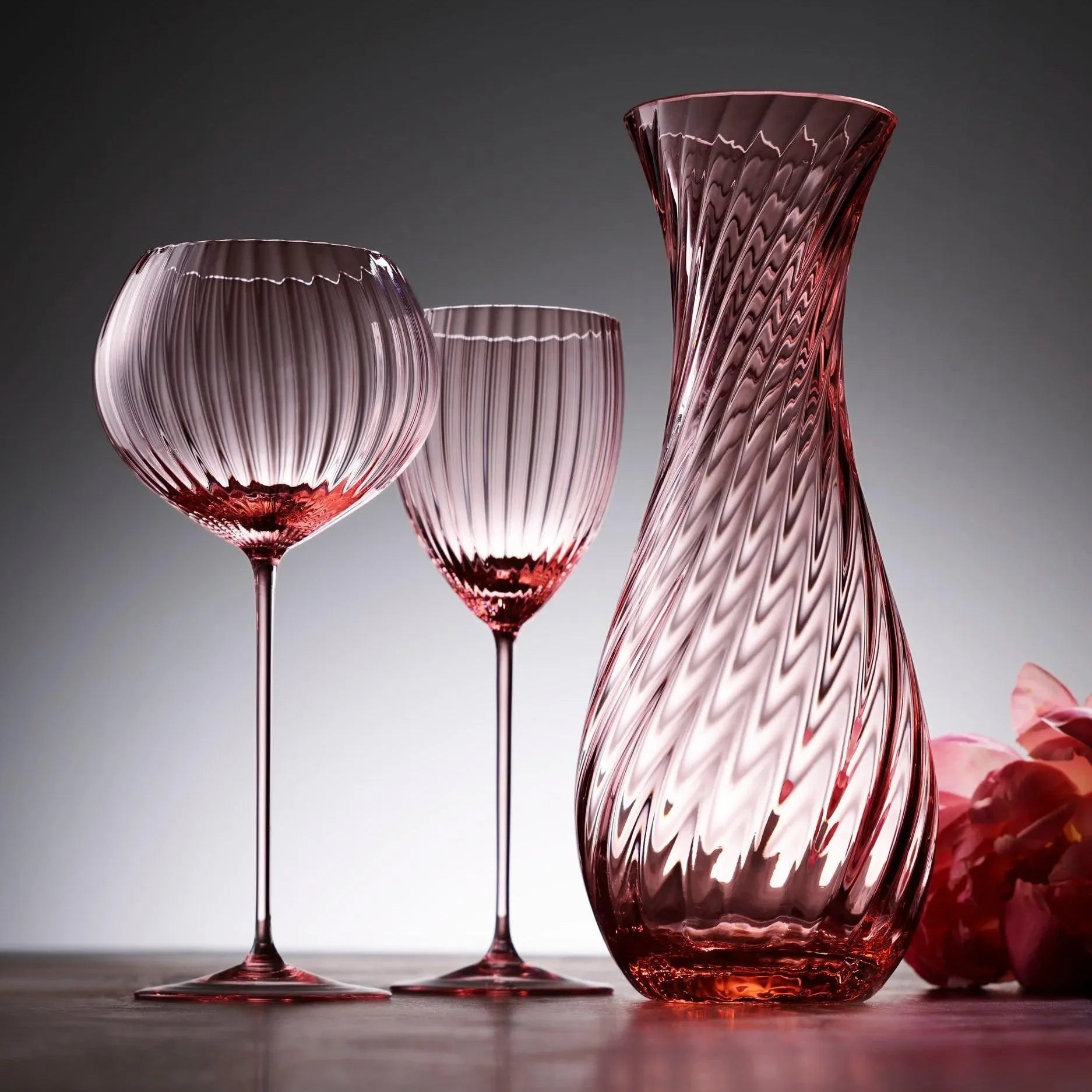 Quinn Red Wine Glasses 20 Oz. (Set of 2) - The Mayfair Hall