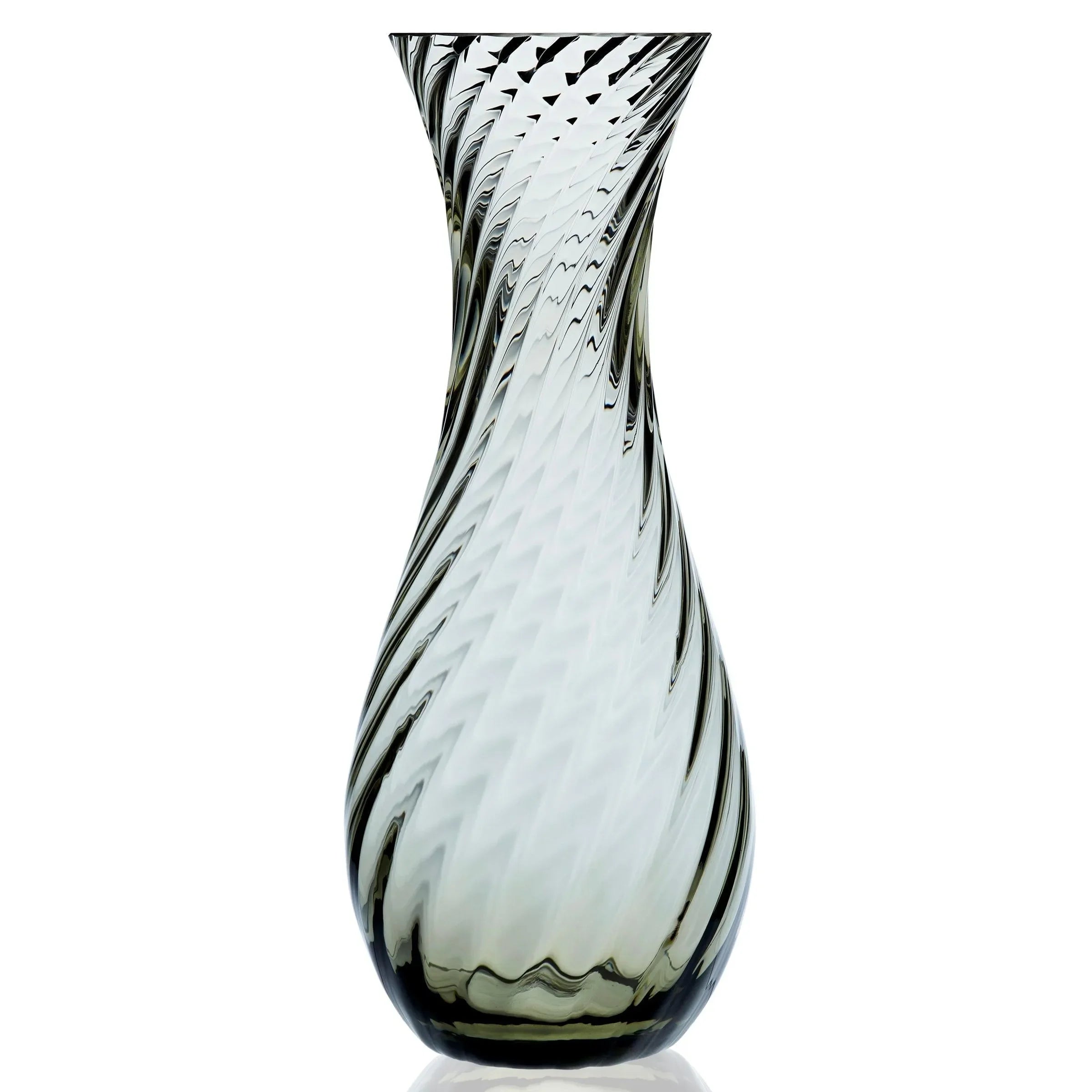Quinn Carafe with Swirled Pattern 40 Oz. - The Mayfair Hall