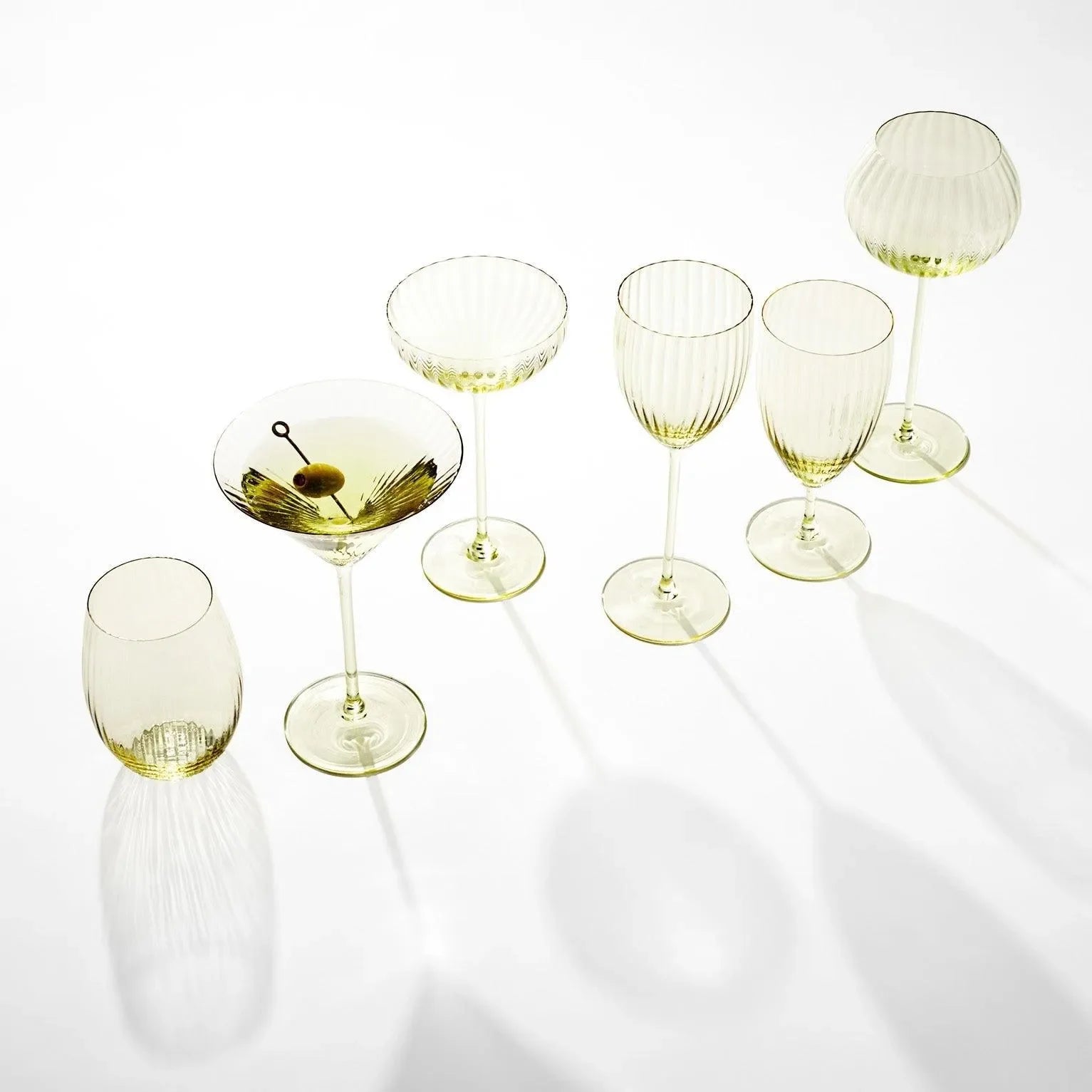 Quinn Red Wine Glasses 20 Oz. (Set of 2) - The Mayfair Hall