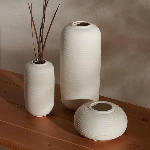 Sora Ceramic Vase in Ivory (Set of 3) - The Mayfair Hall