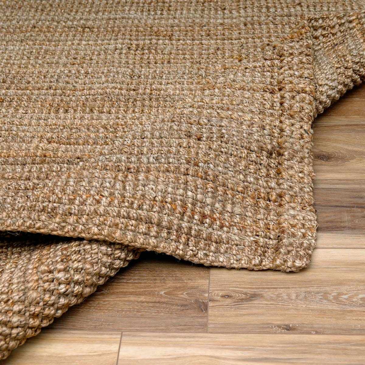 Ambel Handwoven Jute Rug in Brown