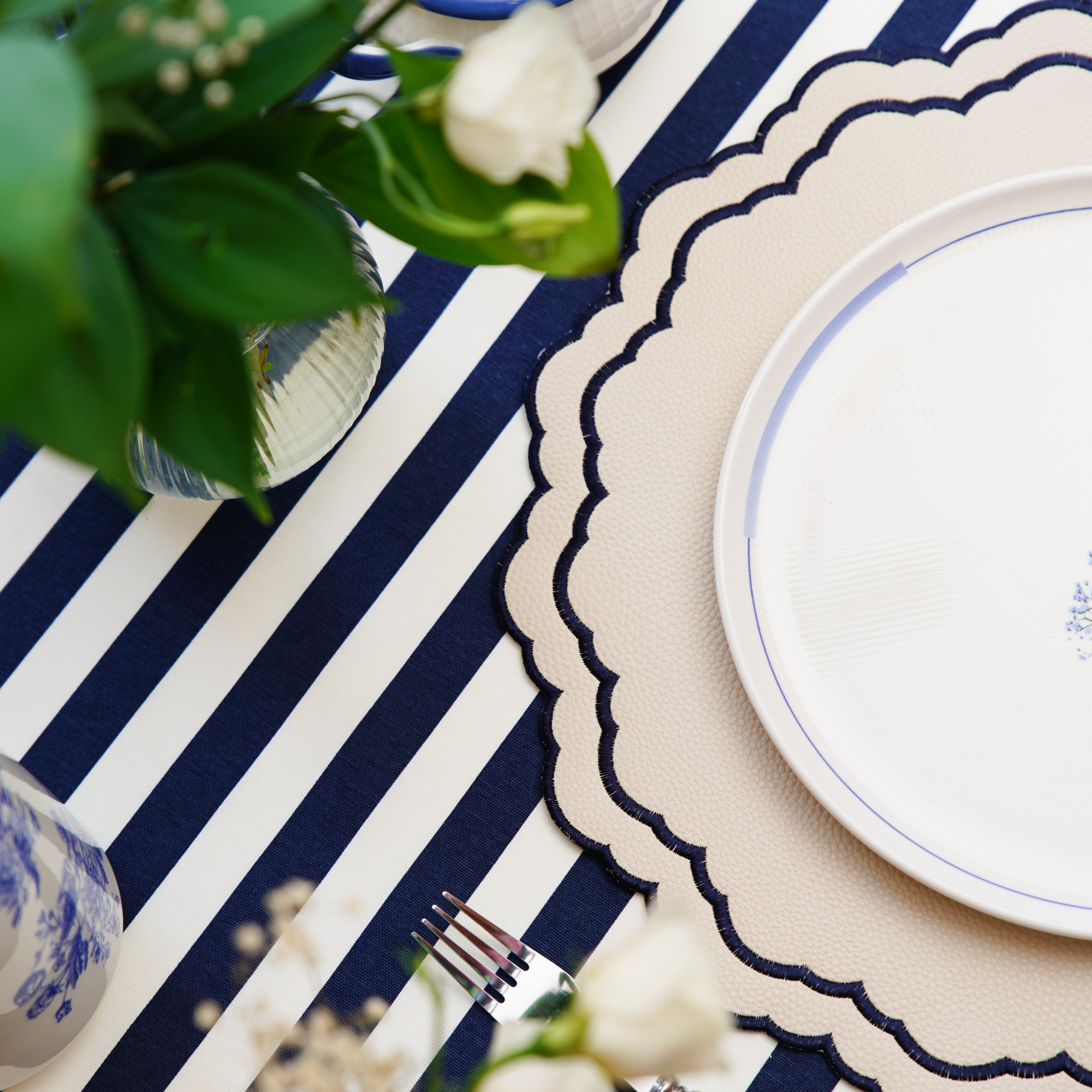 SCARLET WHITE & NAVY BLUE FAUX LEATHER PLACEMAT