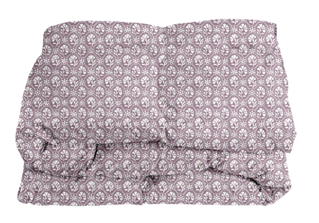 Sophie in Eloise Comforter
