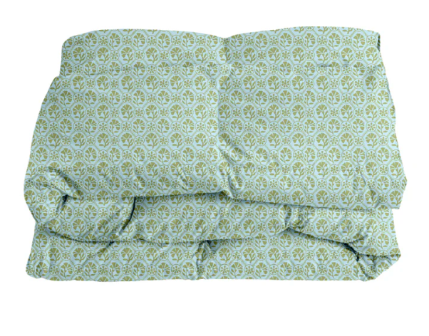 Sophie in Eloise Comforter