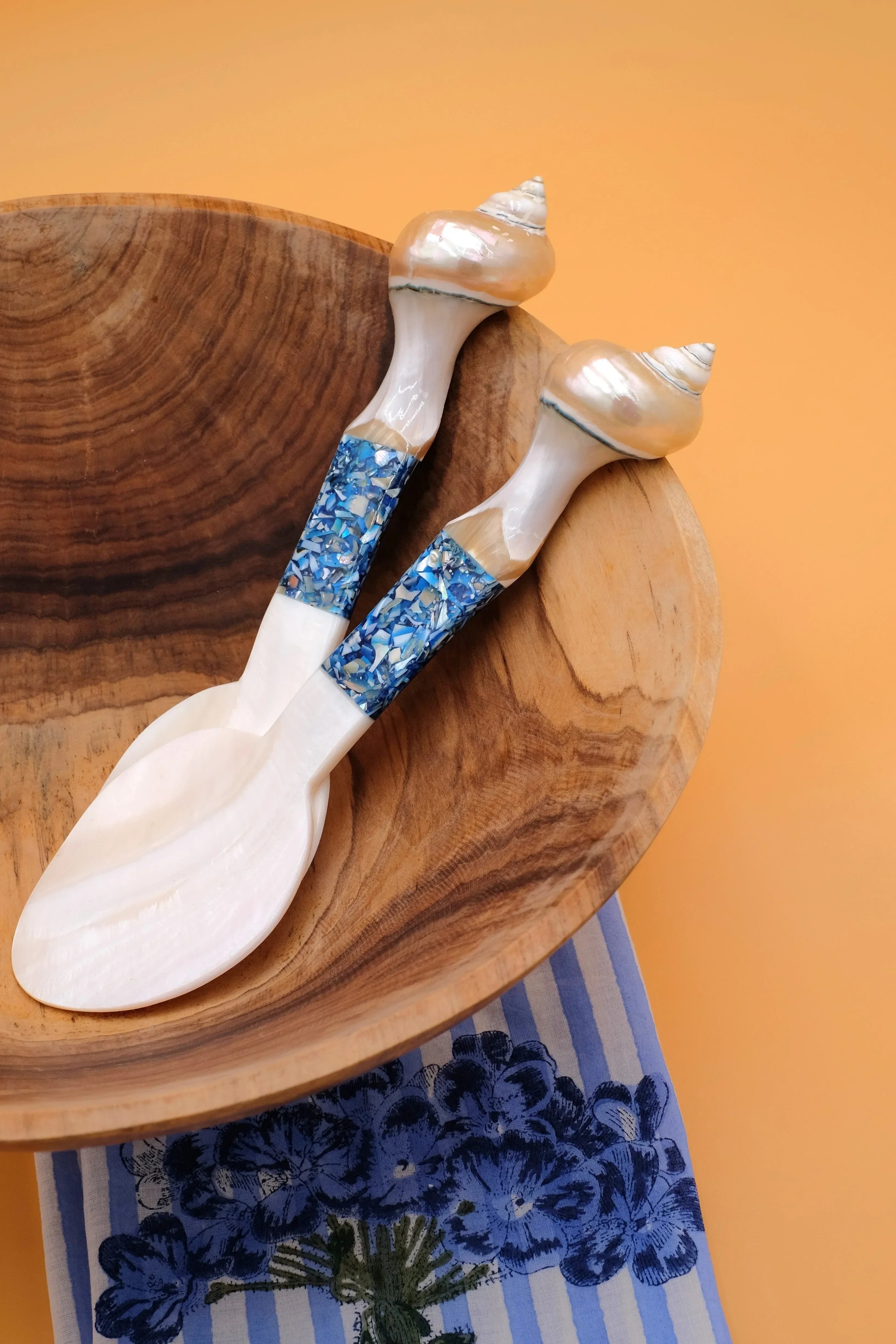 Seashell Serving Set in Blue - The Mayfair Hall